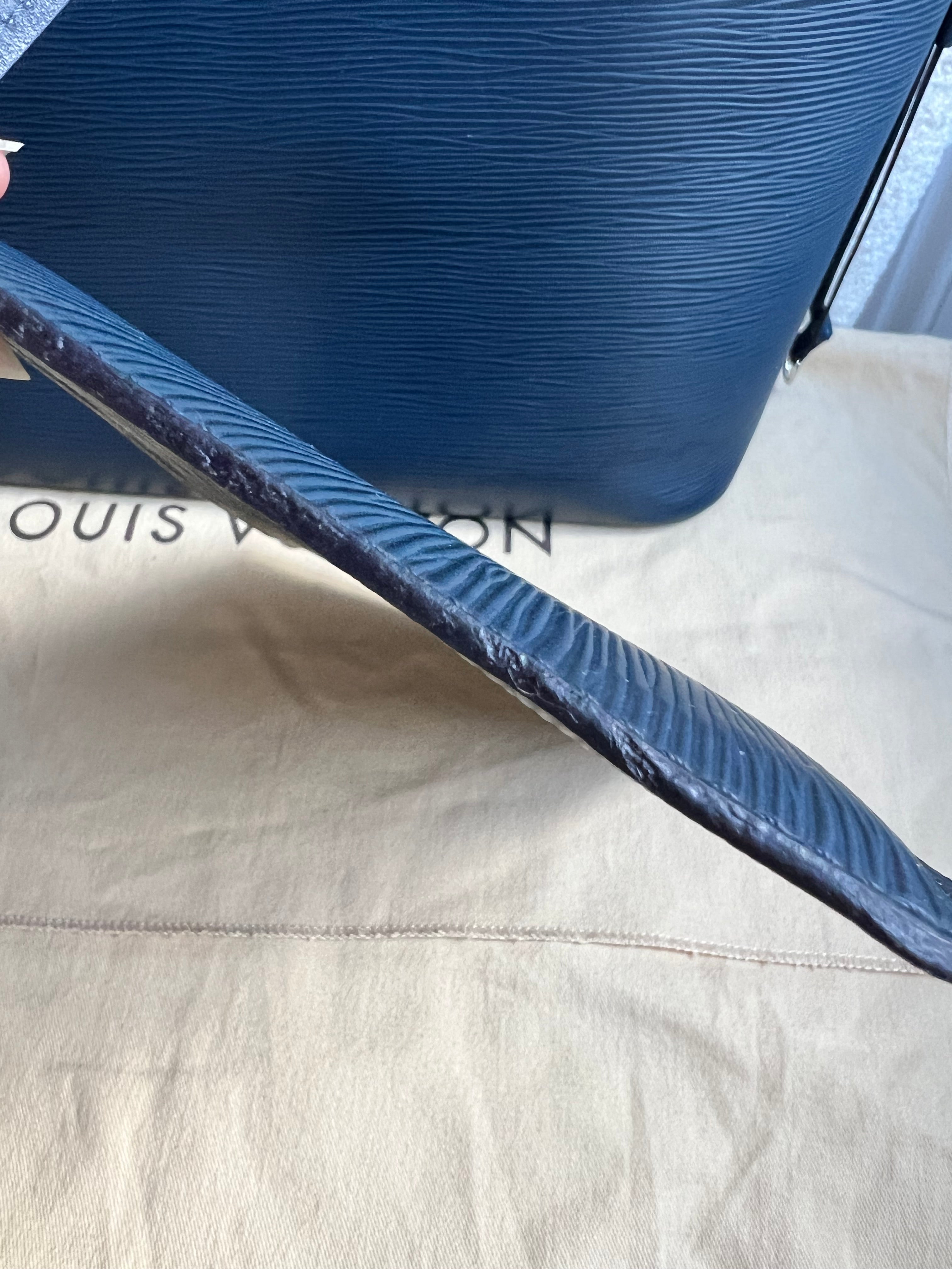 Louis Vuitton Neverfull MM Indigo Epi Leather (RRP £1,740)