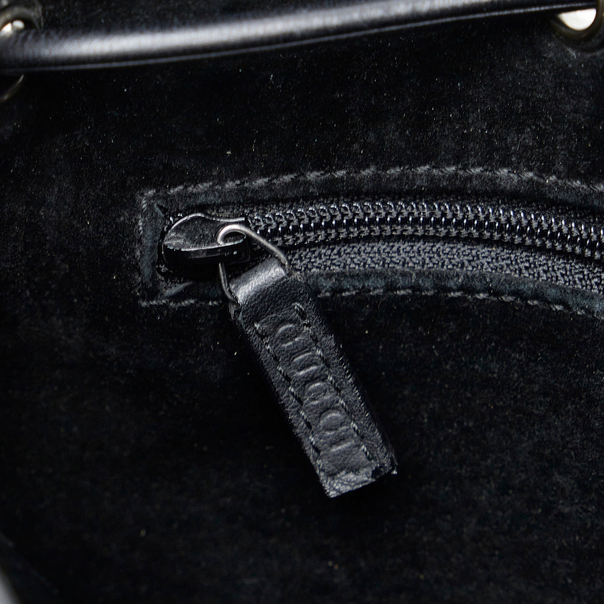 Gucci Shoulder Bag Black Leather
