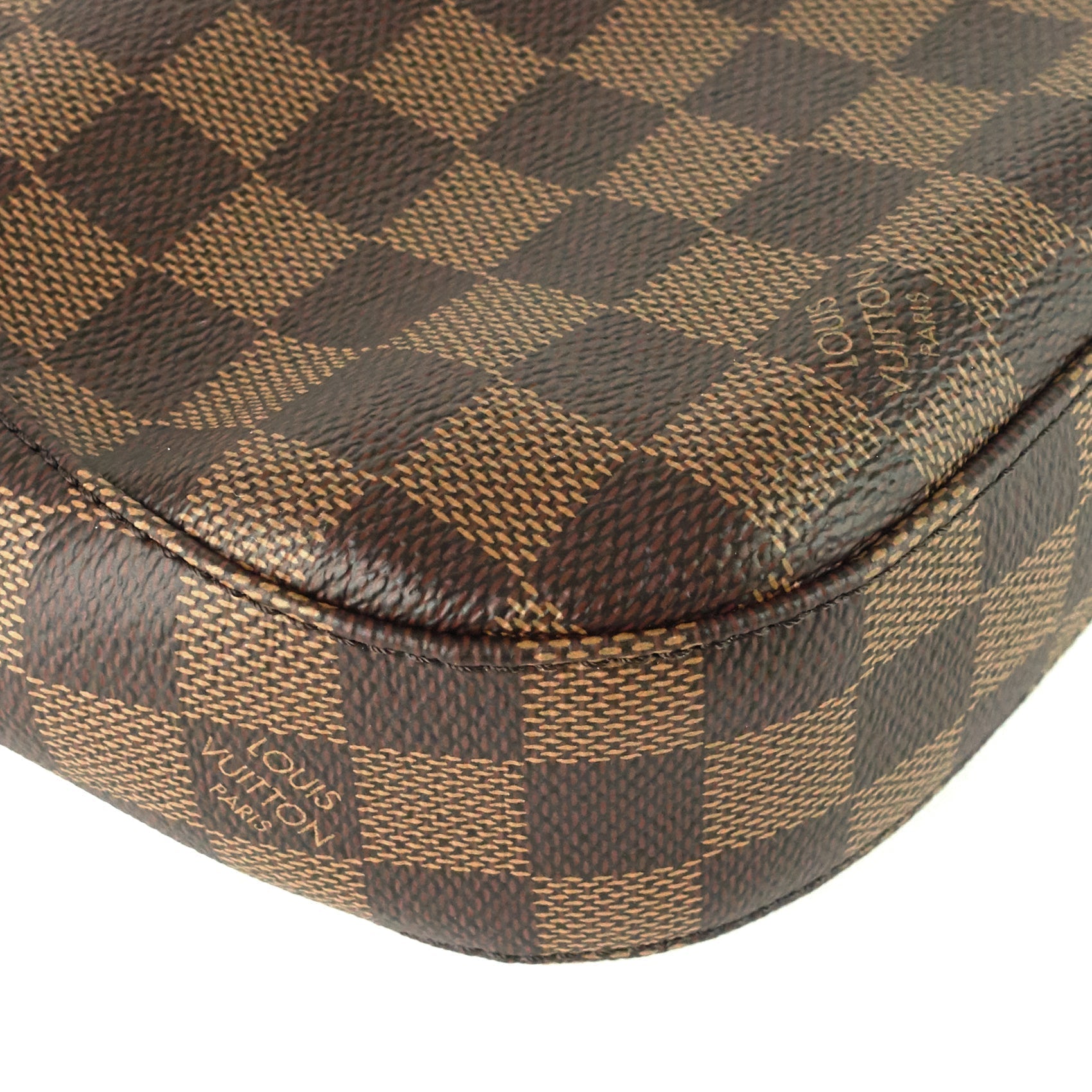 Louis Vuitto South Bank Besace Damier Ebene Canvas Bag