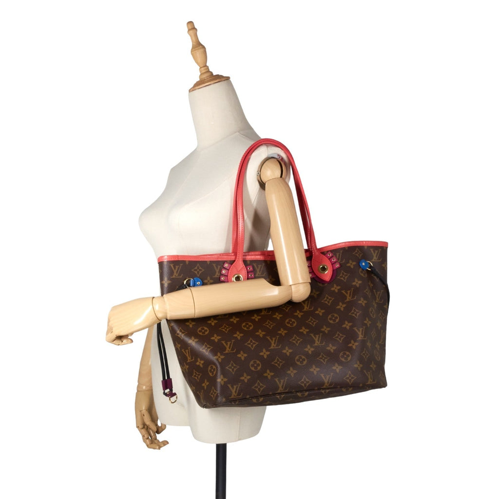 Louis Vuitto Neverfull MM Totem Limited Edition Monogram Canvas Bag