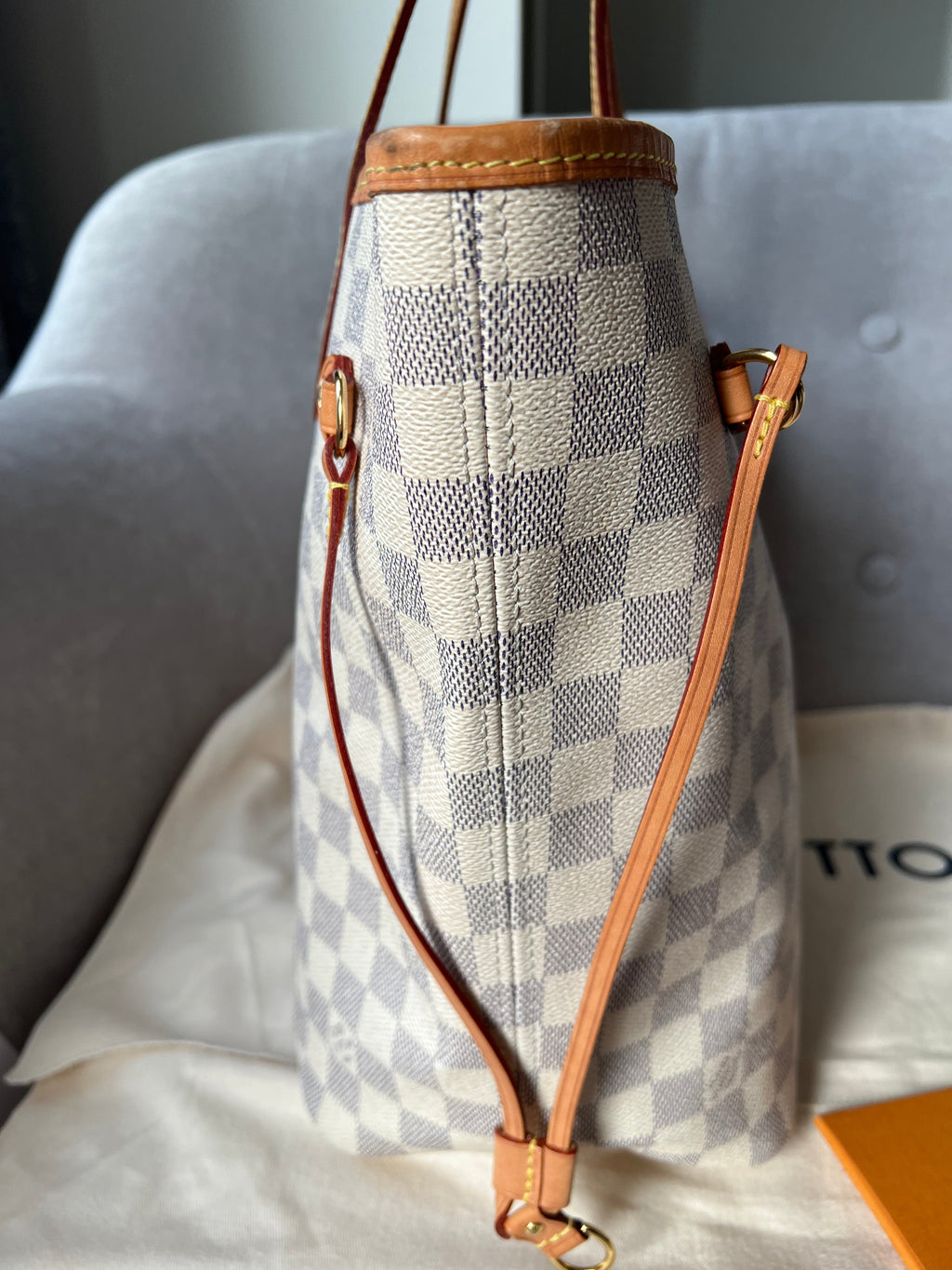 Louis Vuitton Neverfull MM  Damier Azur (RRP £1,410)