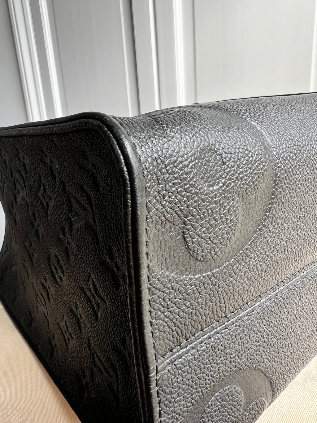 Louis Vuitton On the Go MM Black Empreinte (RRP £2,450)