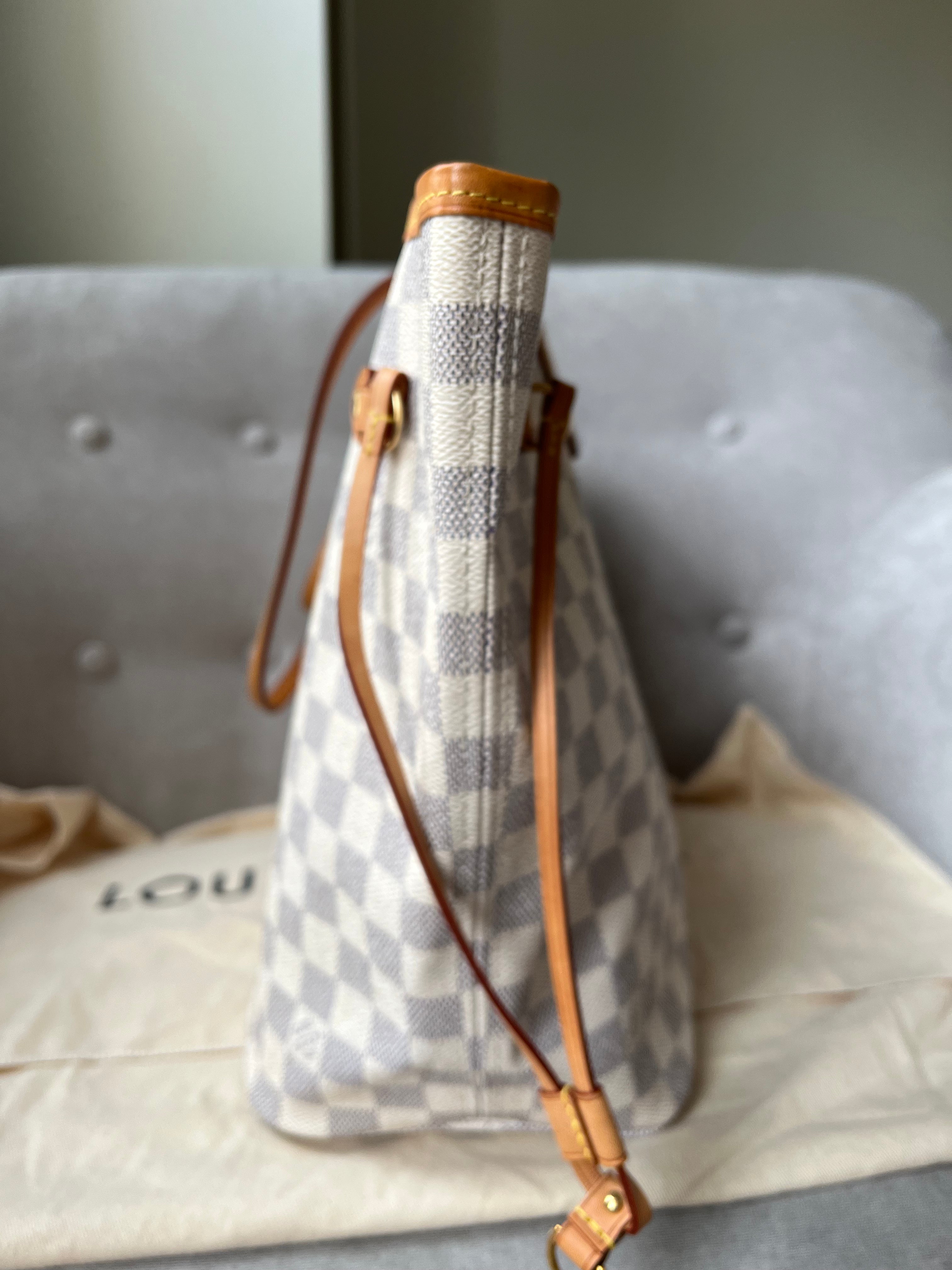 Louis Vuitton Neverfull MM  Damier Azur (RRP £1,410)