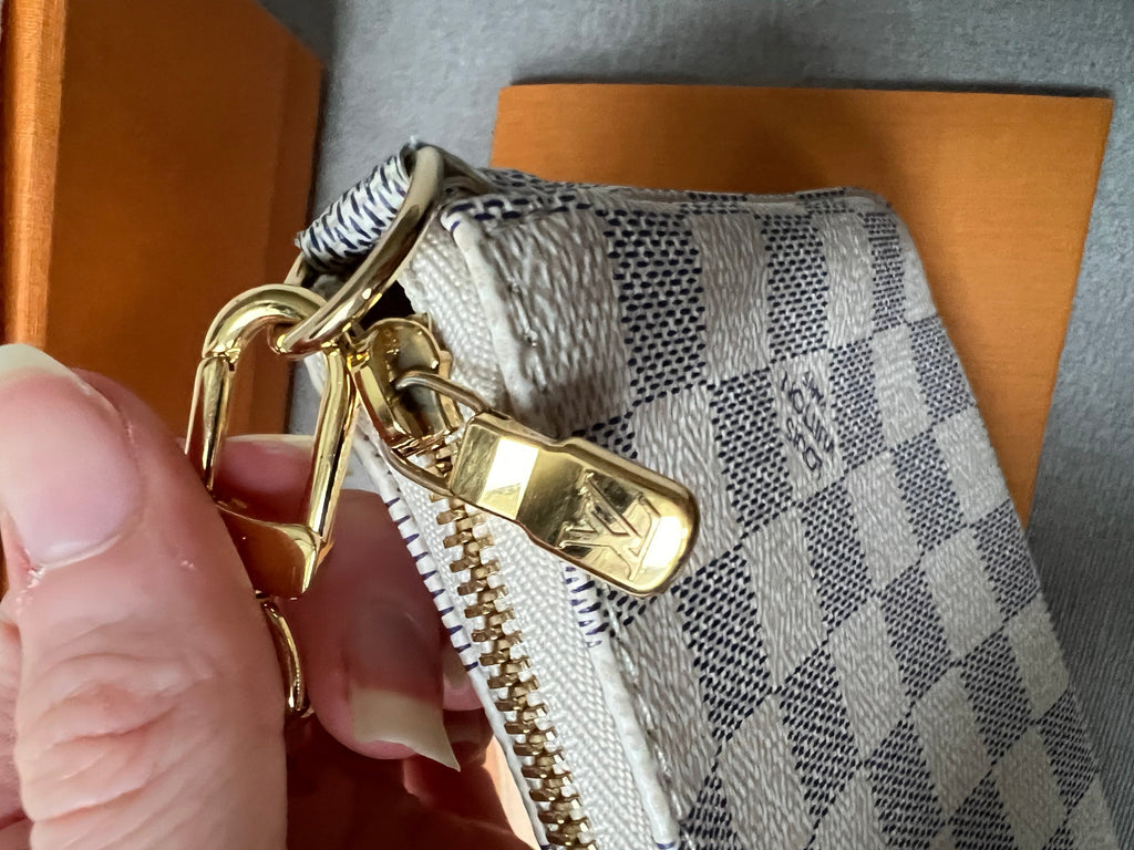 Louis Vuitton Pochette Accessoires Damier Azur (RRP £970)
