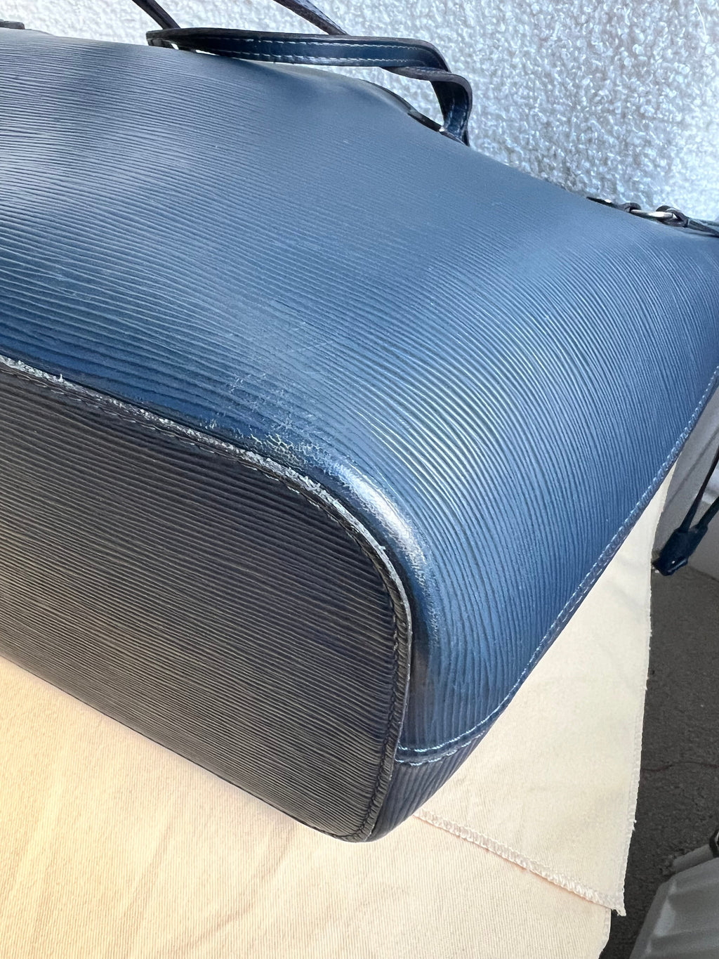 Louis Vuitton Neverfull MM Indigo Epi Leather (RRP £1,740)