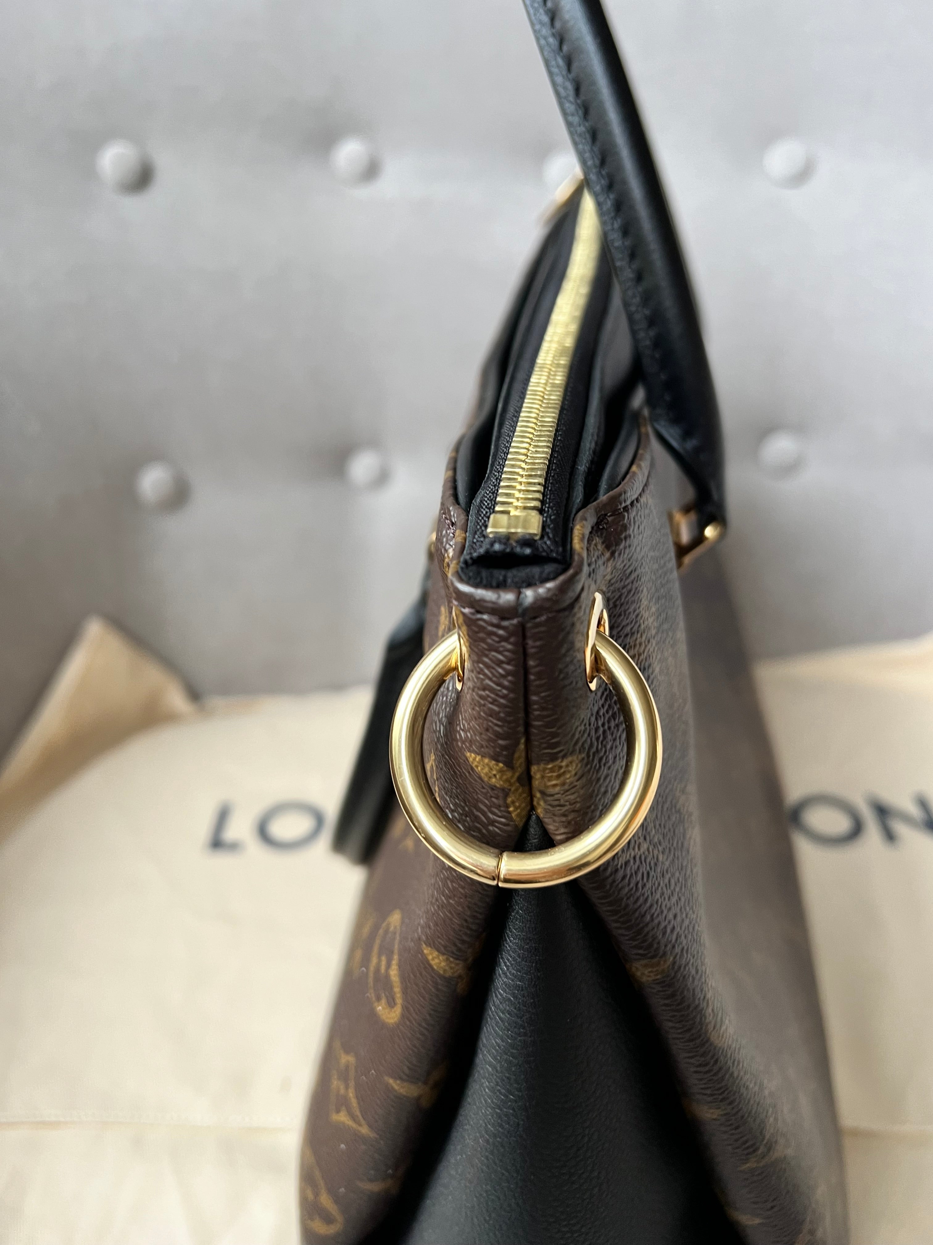 Louis Vuitton Pallas Tote in Monogram and Black (RRP £1960)