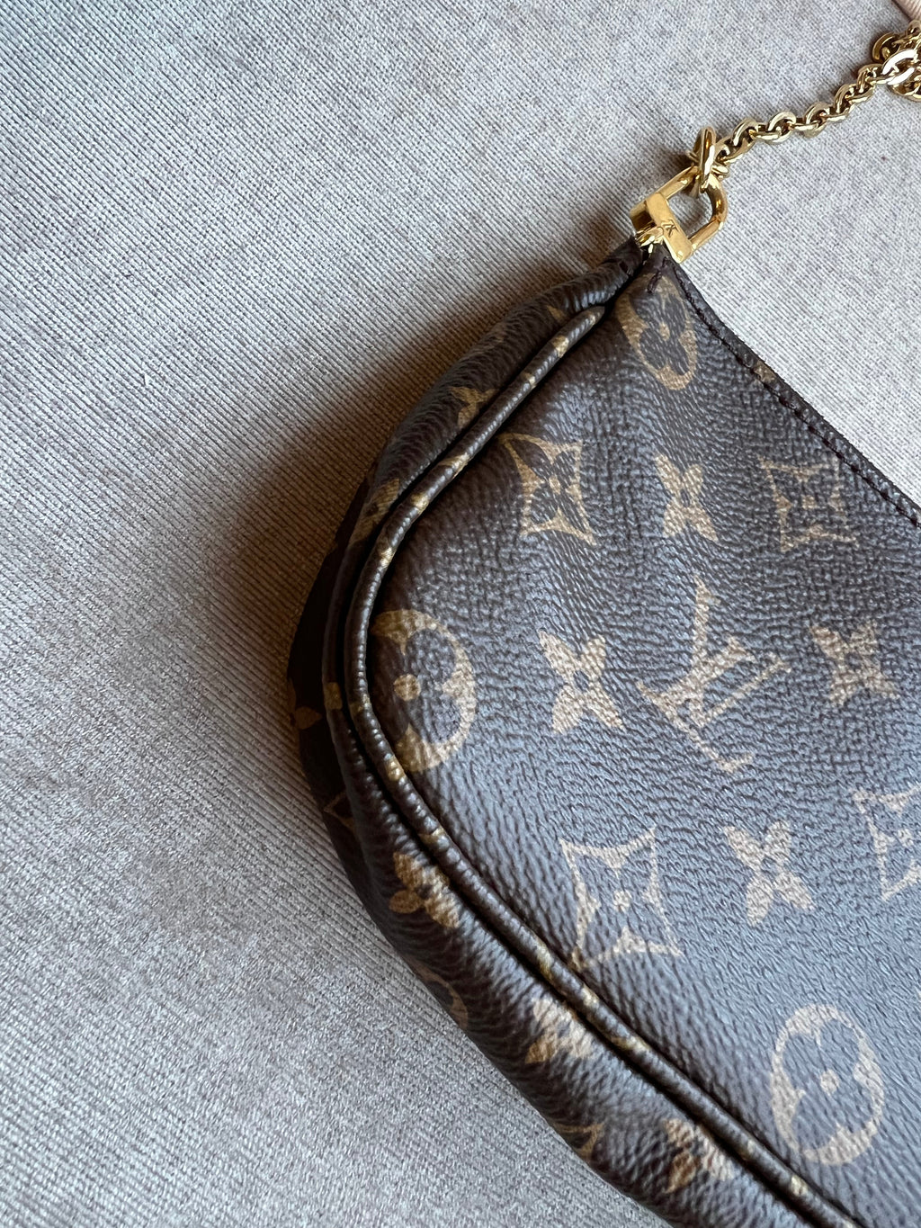 Louis Vuitton Multi Pochette Accessoires Khaki (RRP £1970)