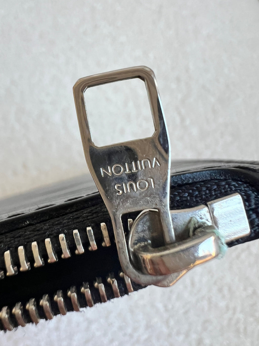 Louis Vuitton Pouch (from Neverfull) Black Epi