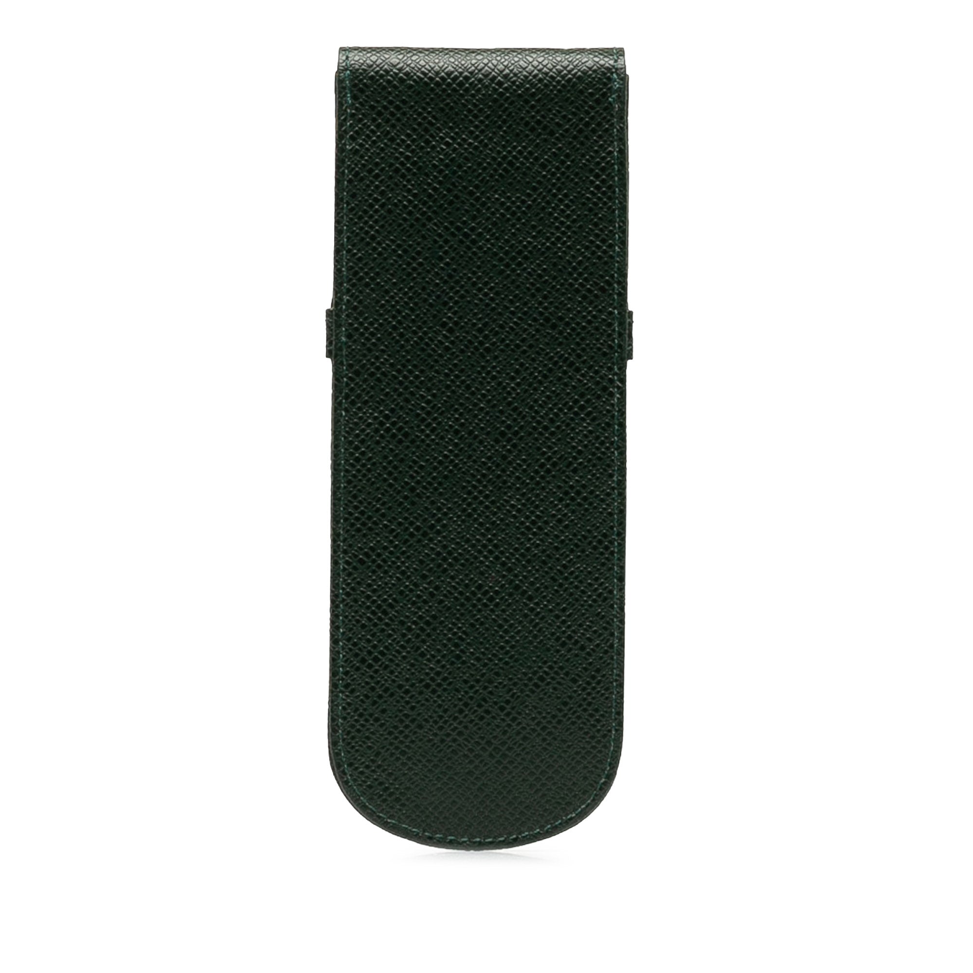 Green Louis Vuitton Taiga Etui Pen Case