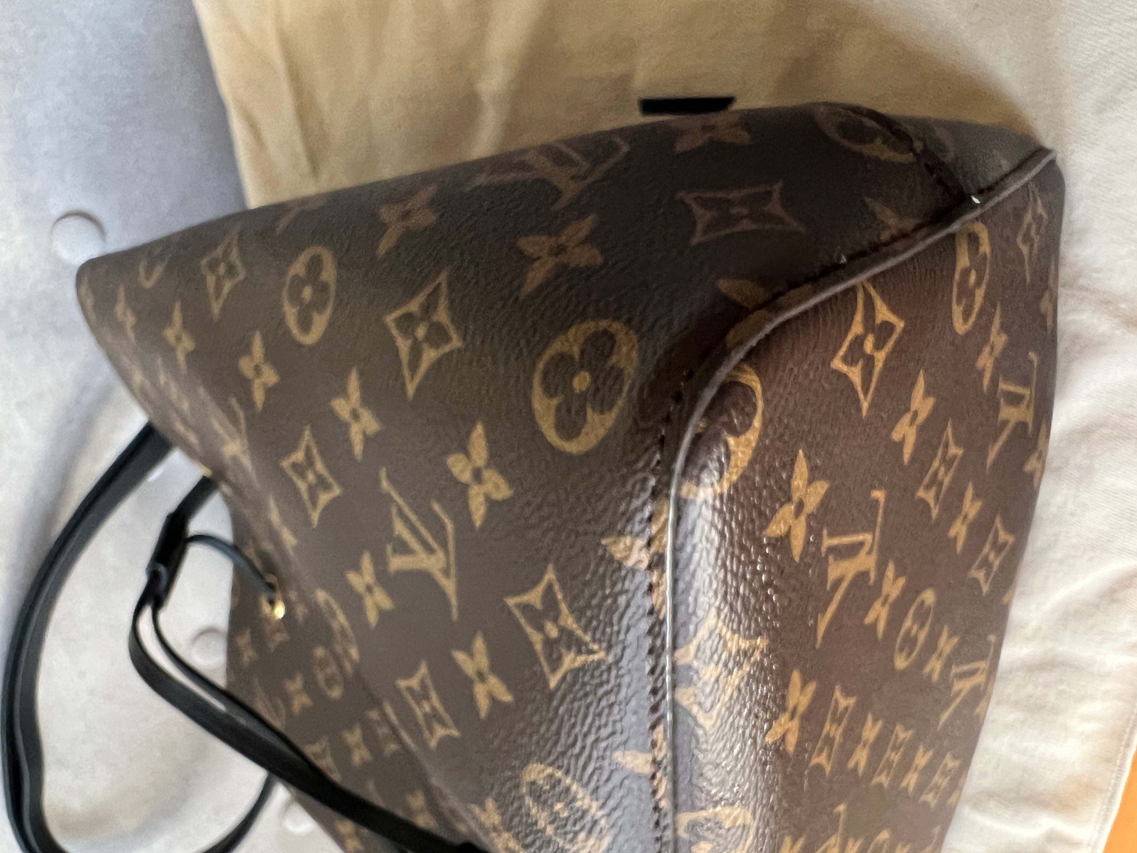 Louis Vuitton Neo Noe Monogram and Black (RRP £1,560)