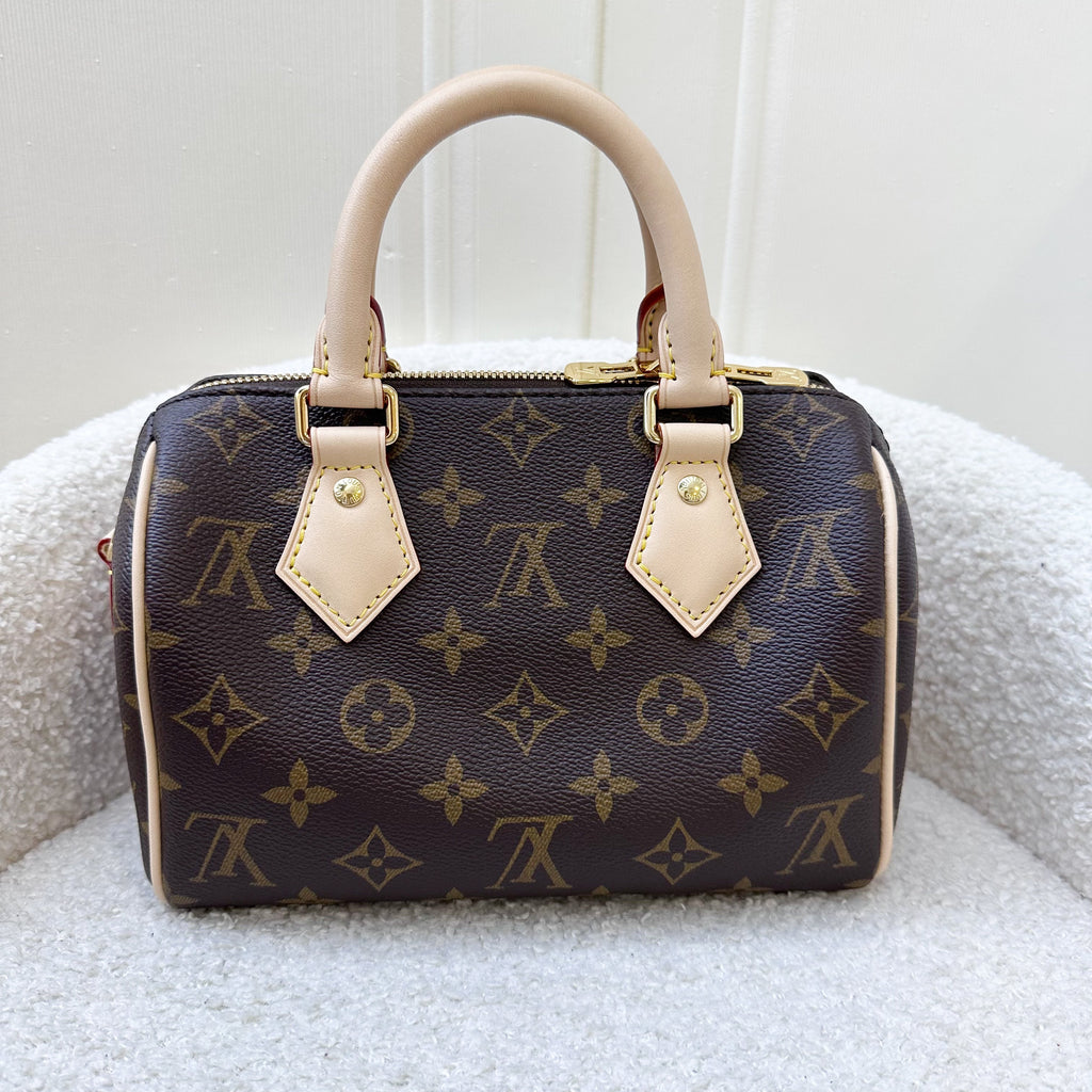 LV Speedy Bandouliere 20 in Monogram Canvas and Beige Patterned Strap