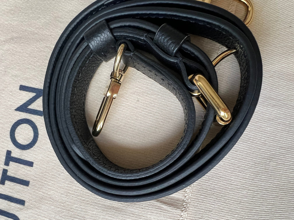 Louis Vuitton Pochette Metis Black Empreinte (RRP £2,110)