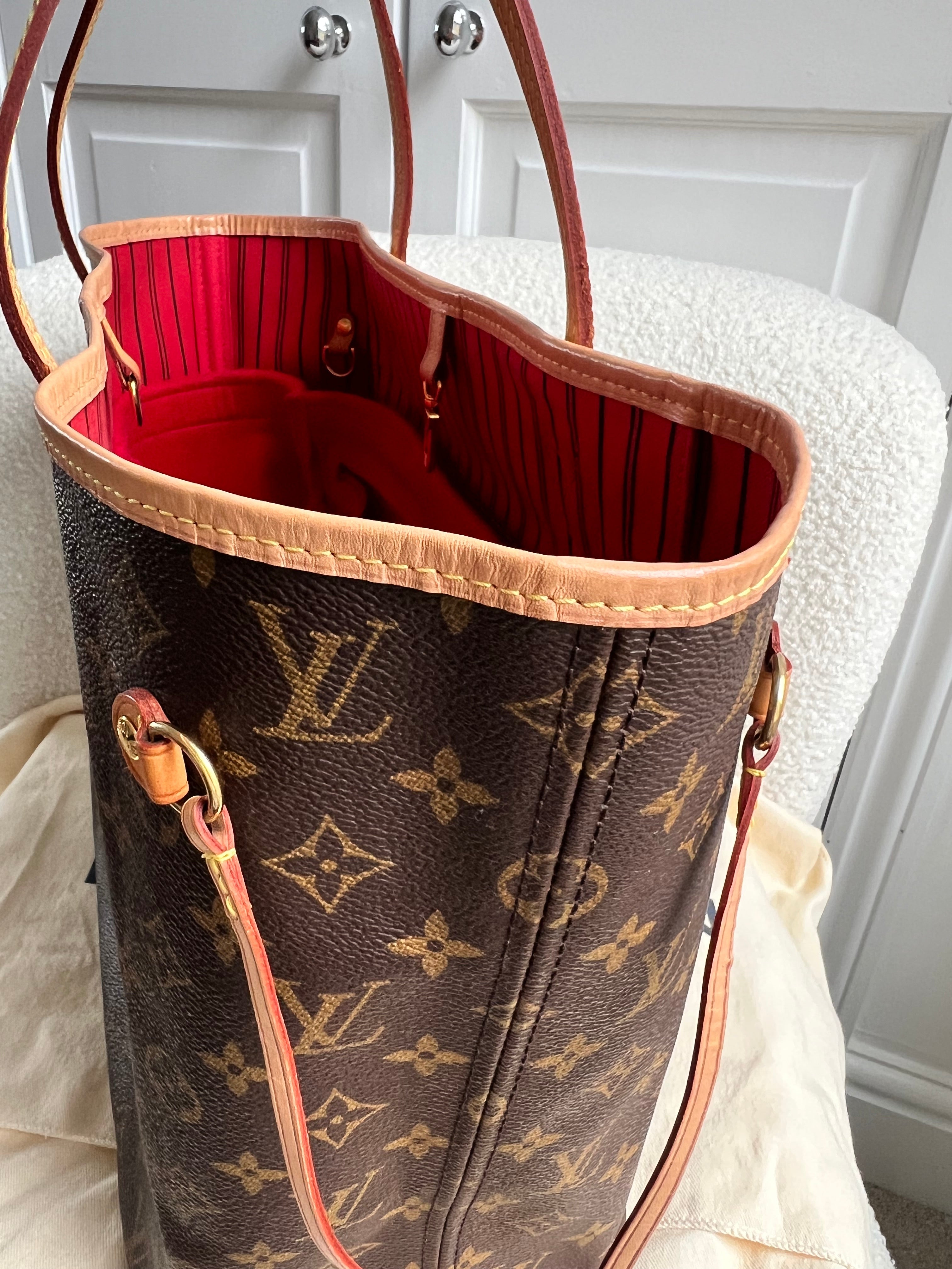 Louis Vuitton Neverfull MM Monogram Red (RRP £1,410)