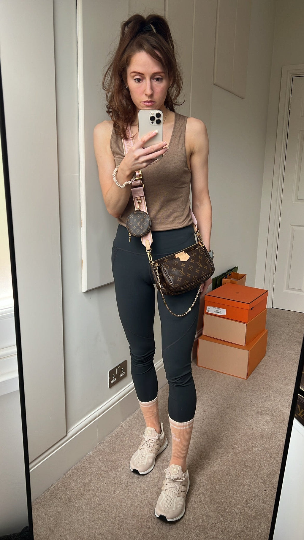 Louis Vuitton Multi Pochette Accessoires Rose Chiaro (RRP £1970)