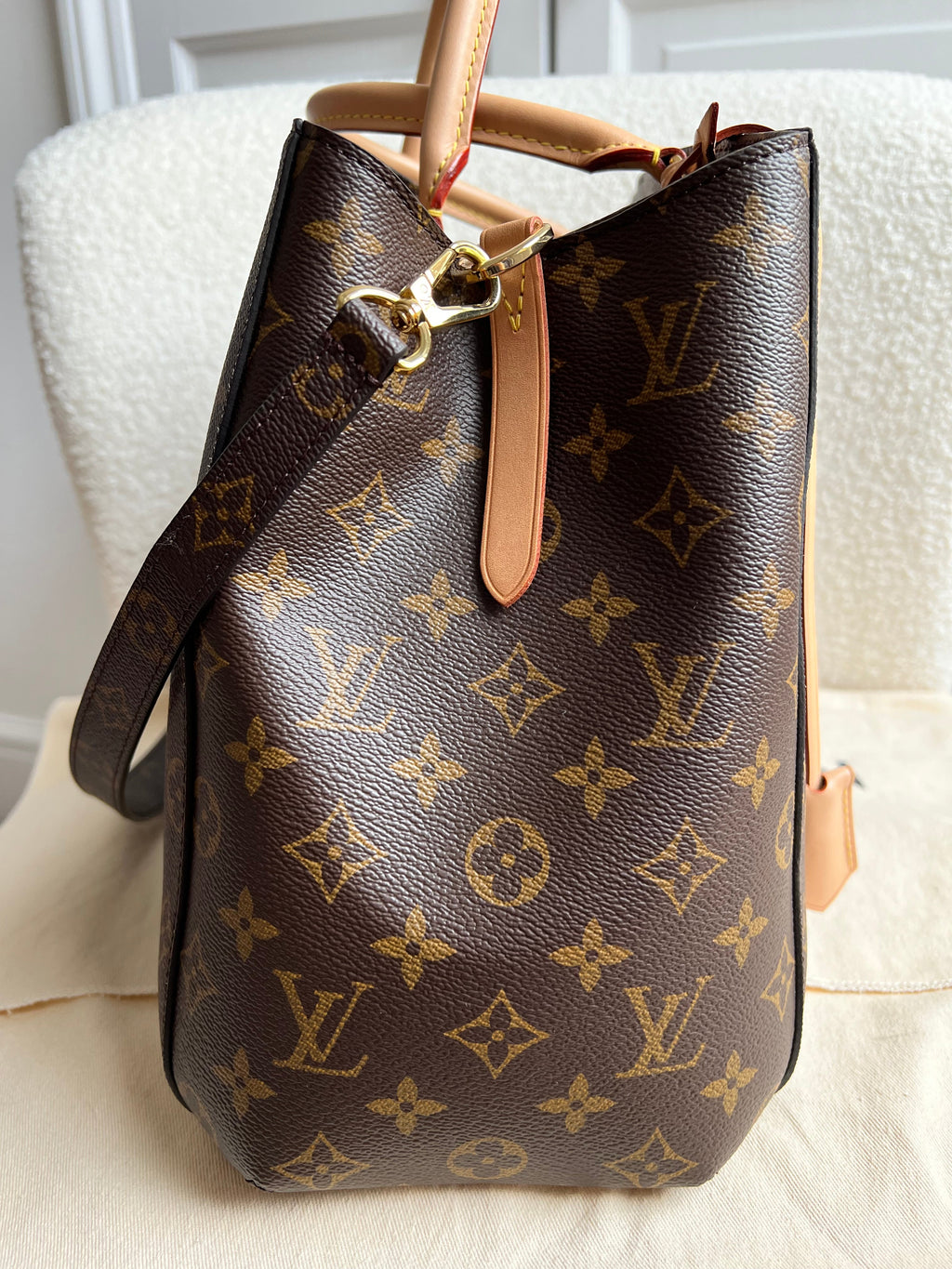 Louis Vuitton Montaigne GM in Monogram Canvas (RRP £2420)