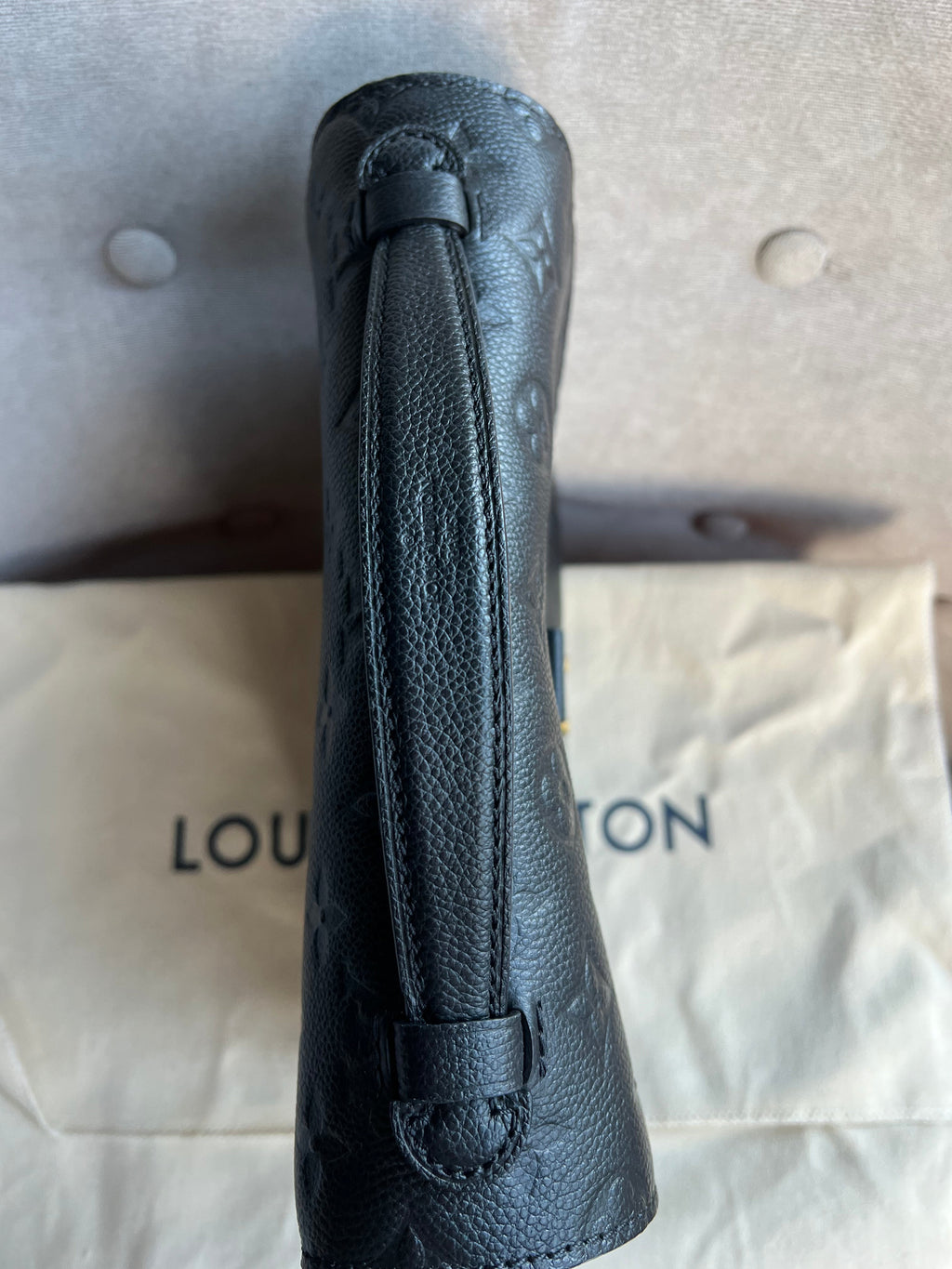 Louis Vuitton Pochette Metis Black Empreinte (RRP £2,110)