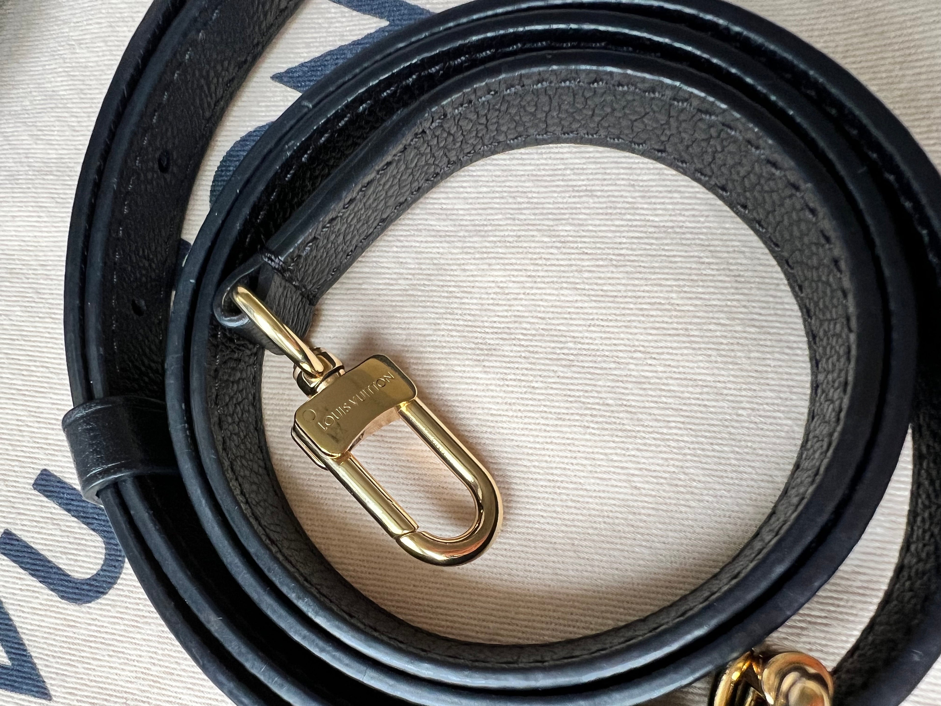 Louis Vuitton Pochette Metis Black Empreinte (RRP £2,110)