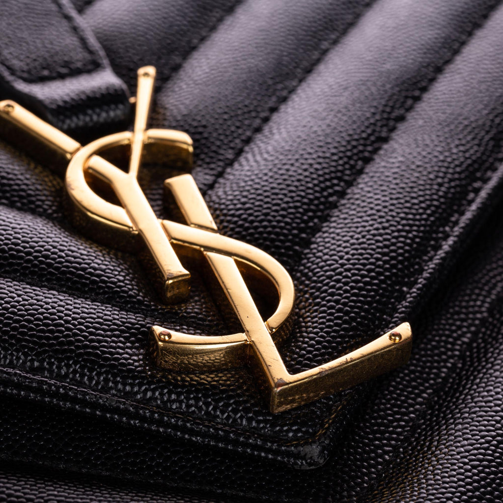 Yves Saint Laurent Matelasse Envelope Medium Black Grained Leather