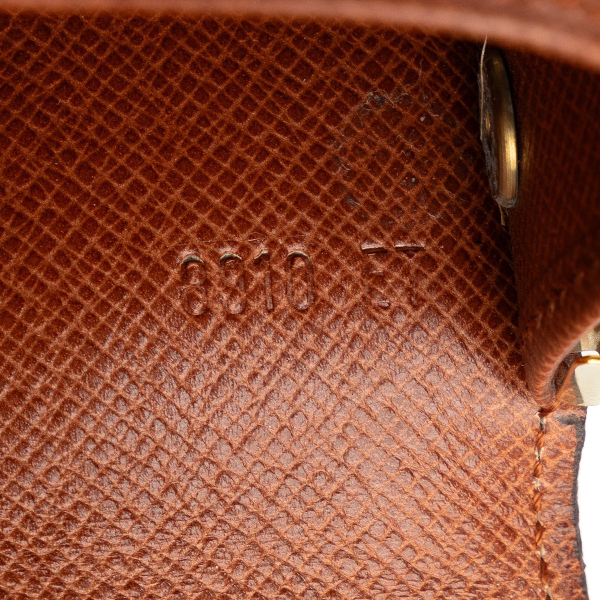 Brown Louis Vuitton Monogram 6 Key Holder