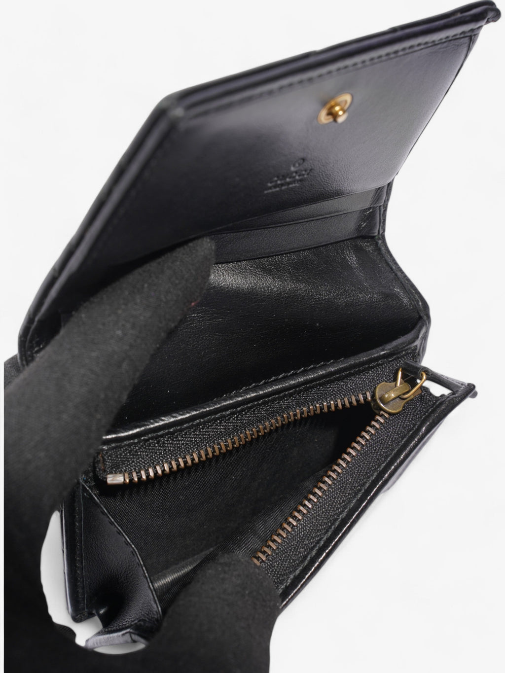 Gucci GG Marmont Card Case Wallet Black / Gold Matelasse Leather