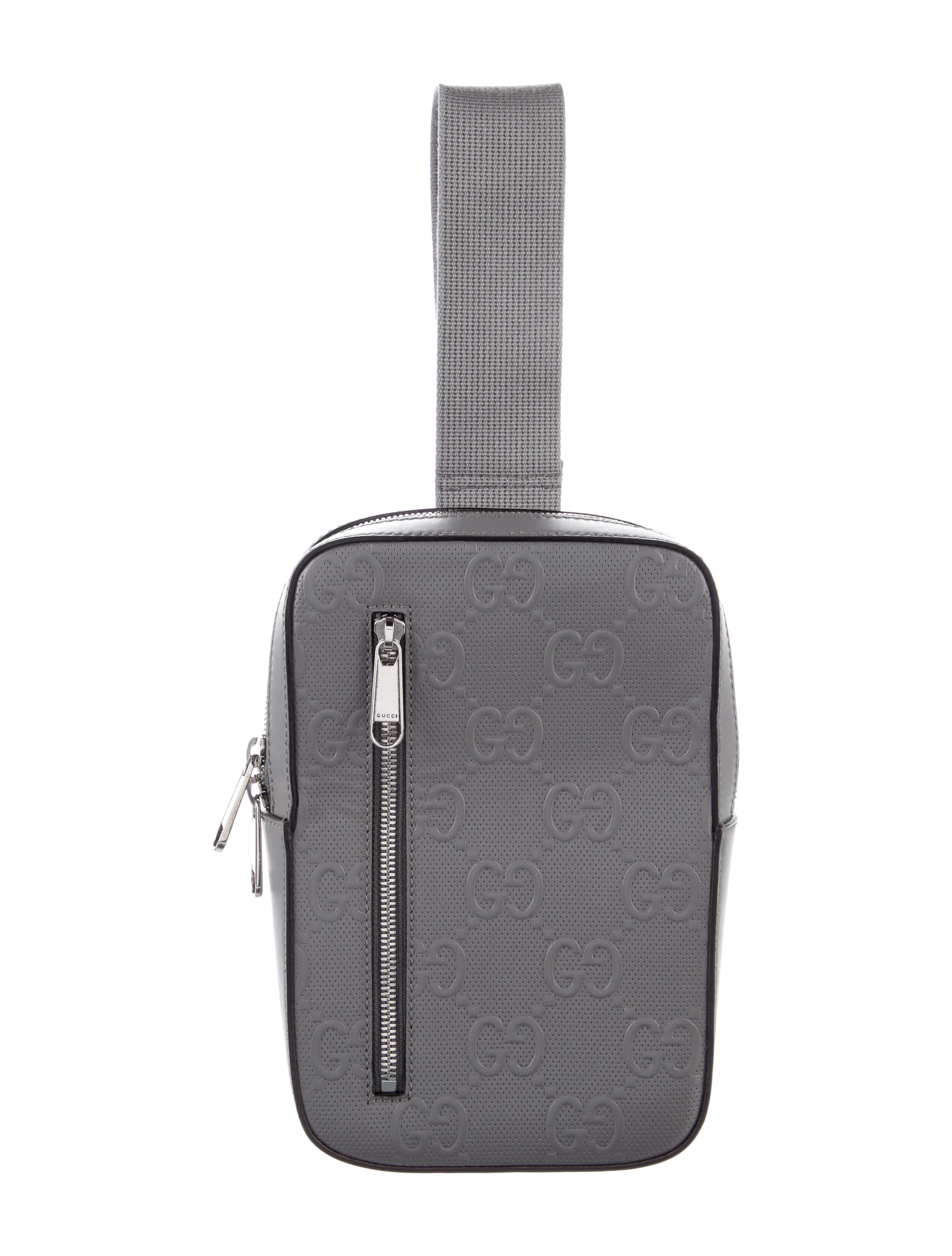 GUCCI GG EMBOSSED LEATHER SLINGBAG