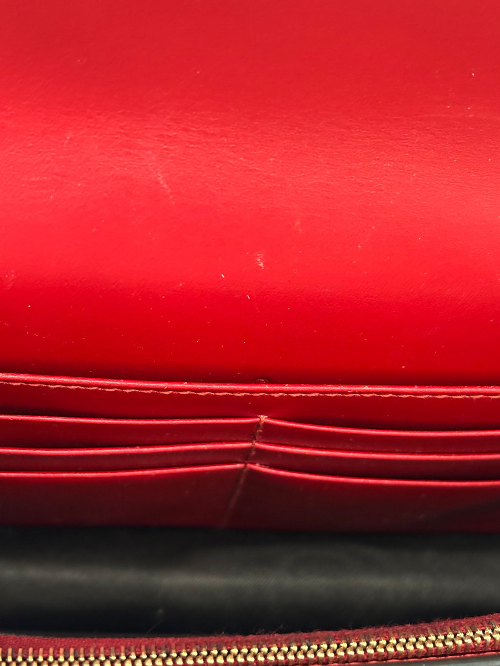 GUCCI GUCCISSIMA LEATHER SIGNATURE BOW WALLET ON CHAIN