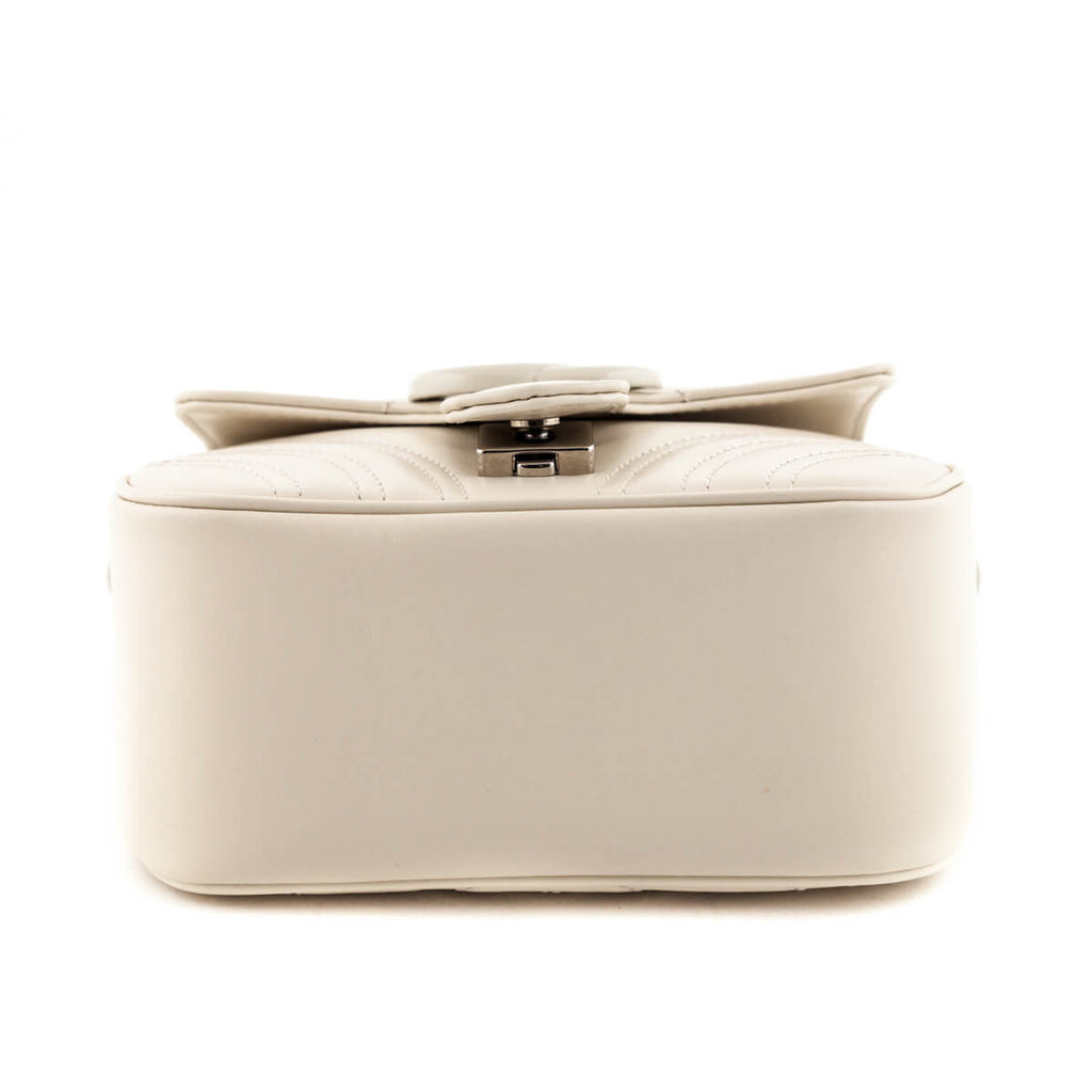 Gucci White Calfskin Matelasse Monochrome GG Marmont Bag