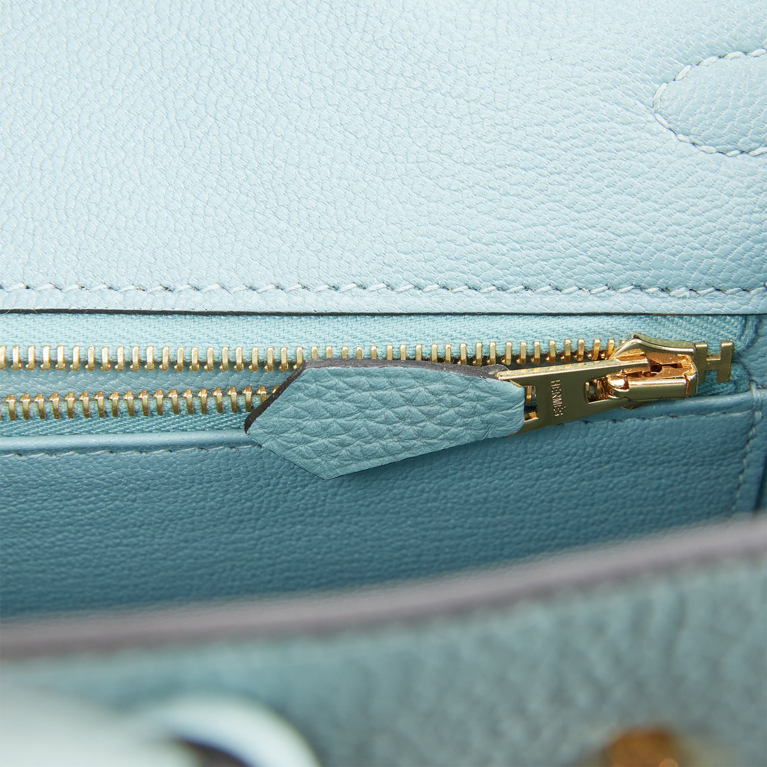 Hermes Birkin 25 Ciel Togo Gold Hardware