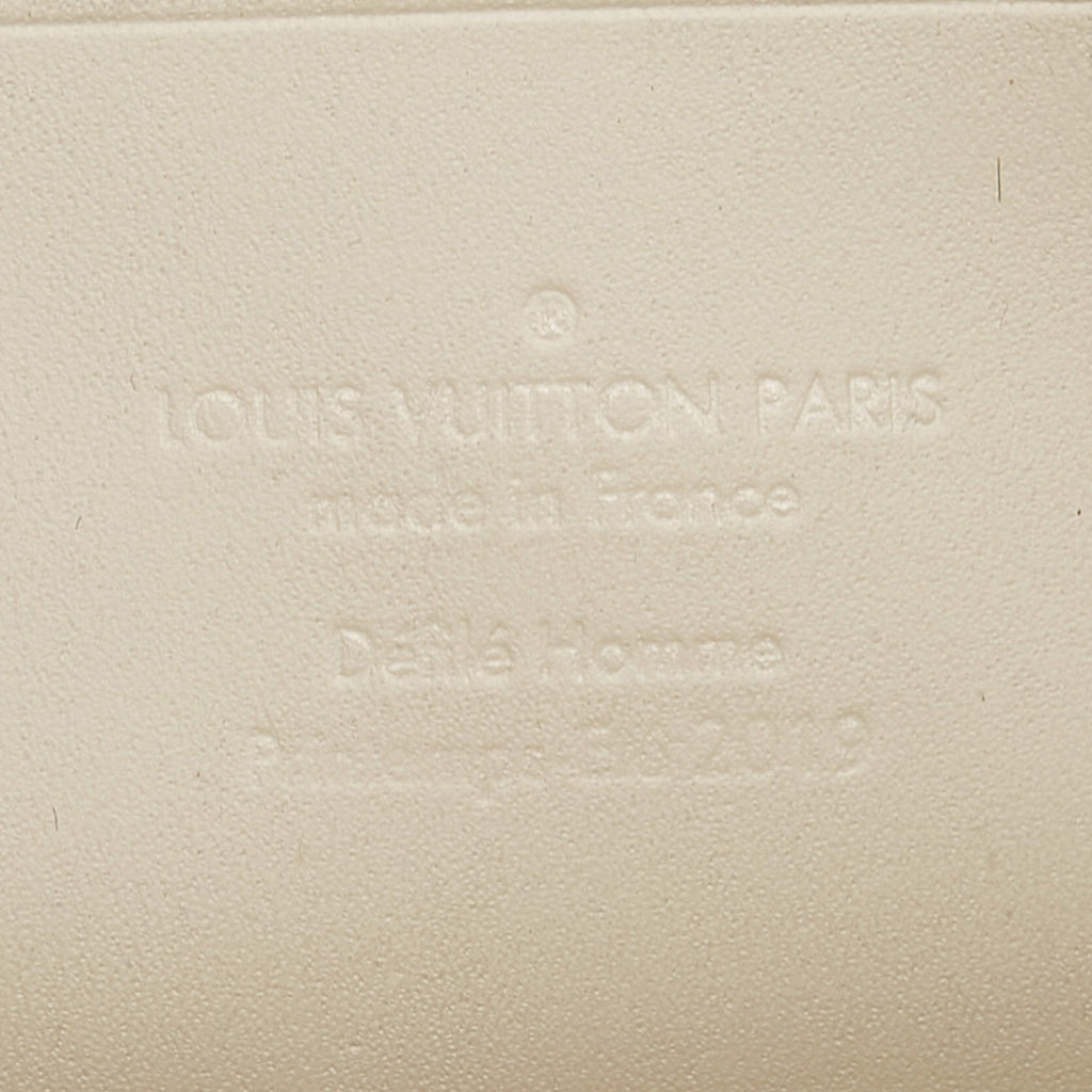 White Louis Vuitton Monogram Taurillon Volga