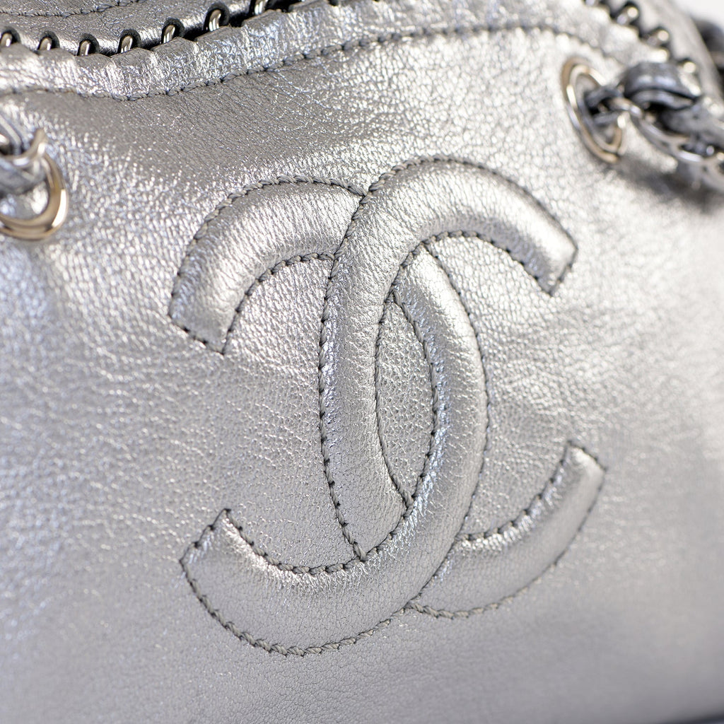 2005 Luxe Ligne Bowler Bag