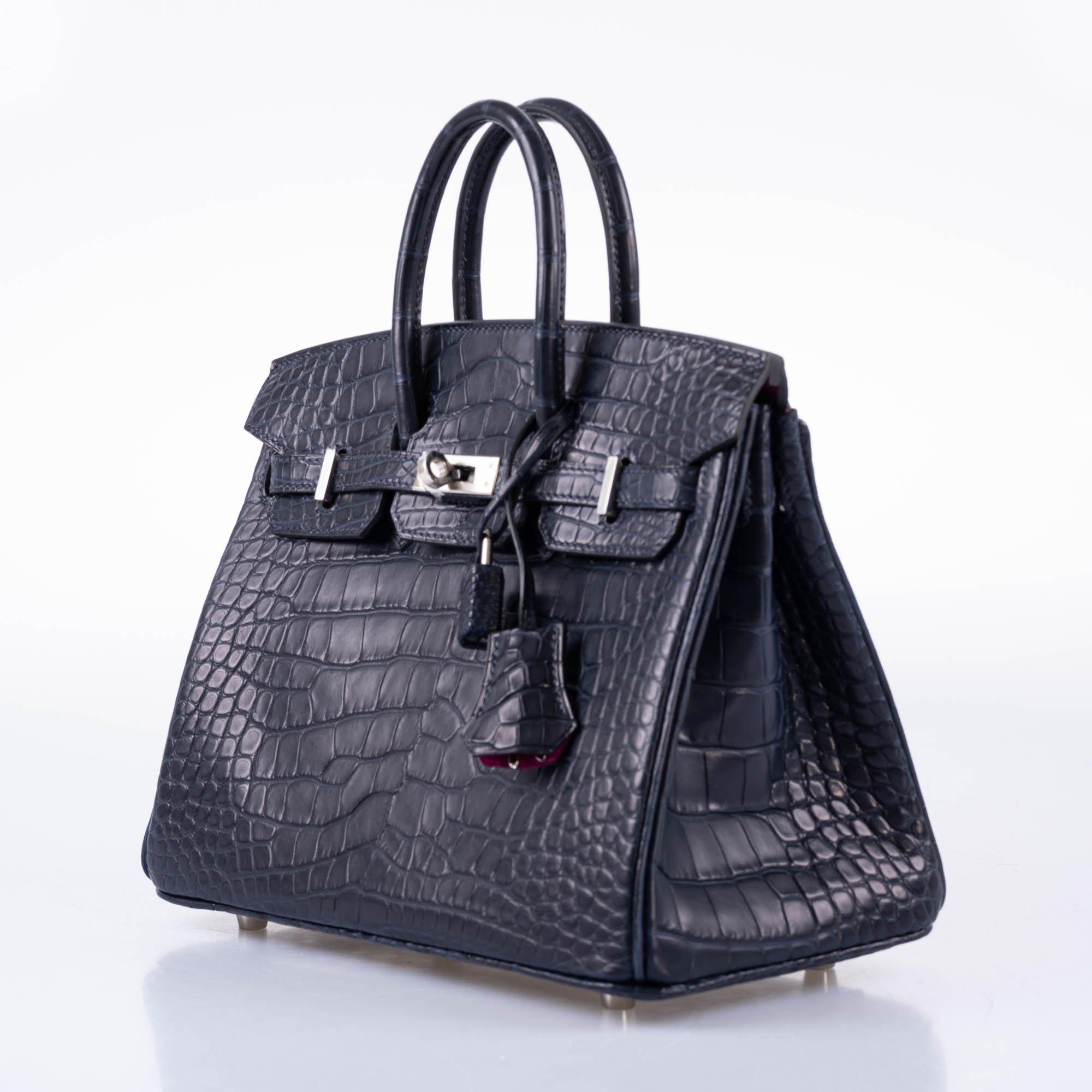 HermÃƒÆ’Ã‚Â¨s Verso Birkin 25 Blue Marine Matte Alligator & Rose Scheherazade with Palladium Hardware - 2019, D