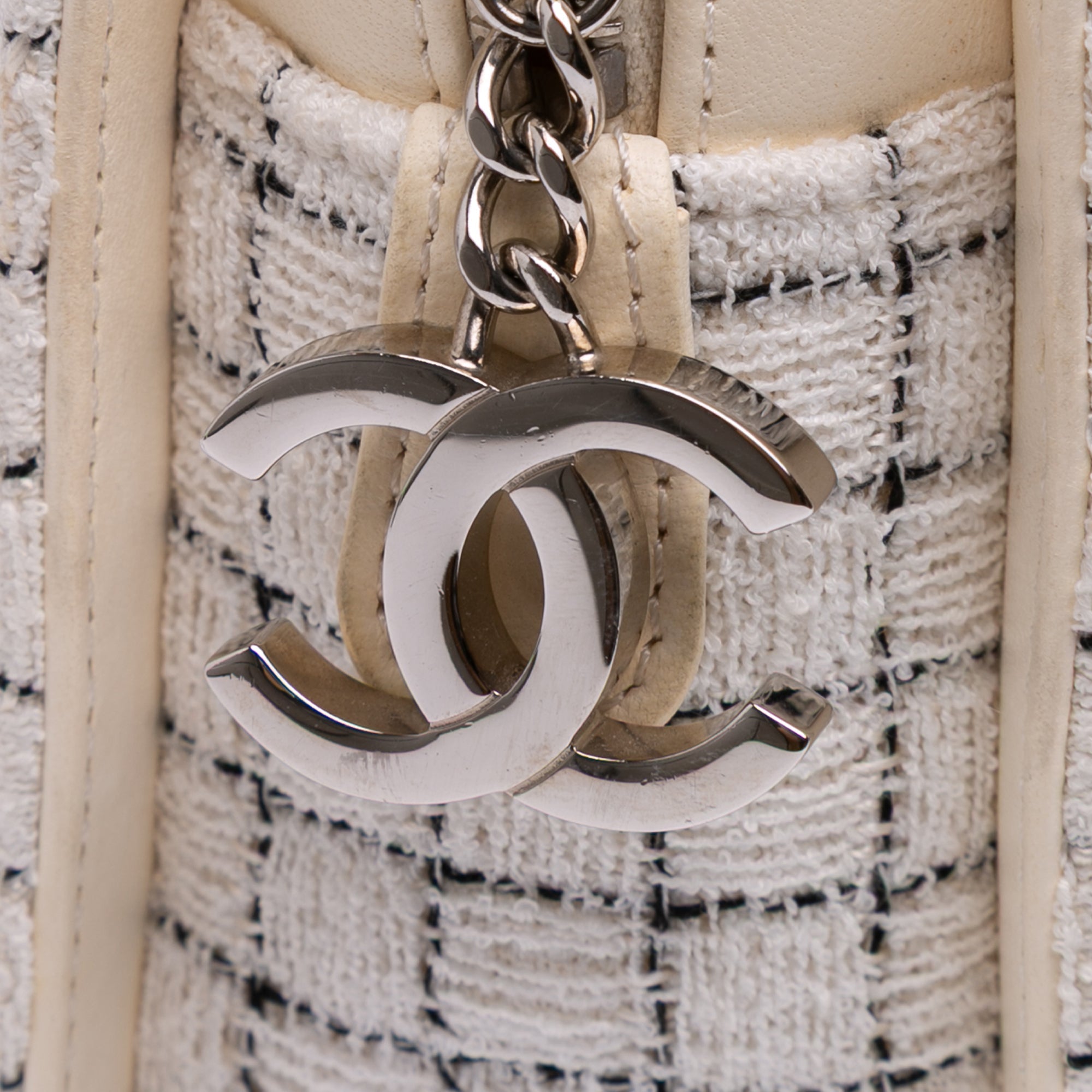 Chanel Small Tweed And Resin Zipped Shopping Bag