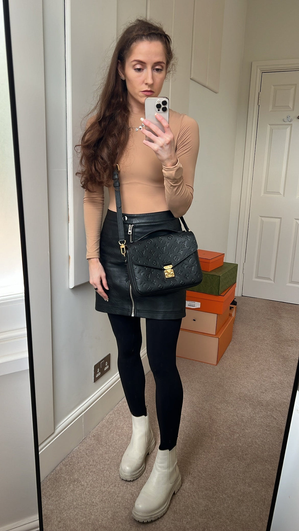 Louis Vuitton Pochette Metis Black Empreinte (RRP £2,110)