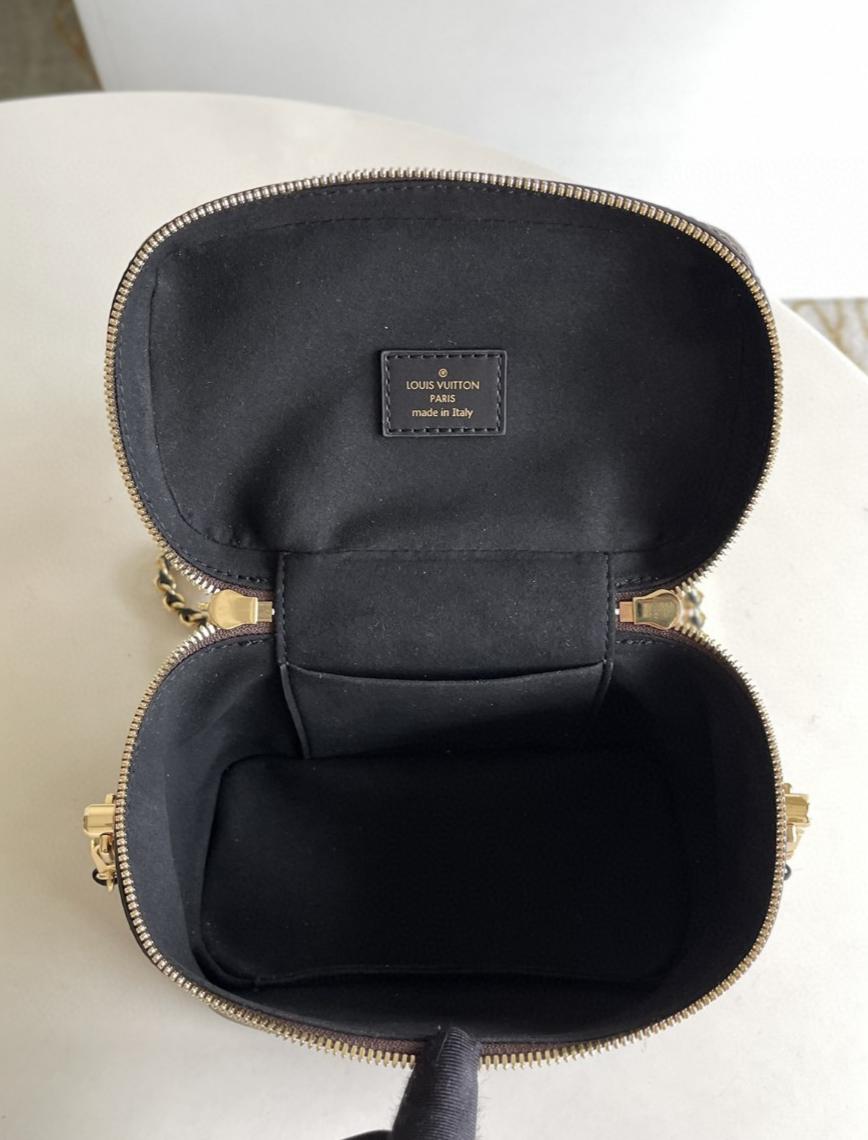 Louis Vuitton VAN  PM