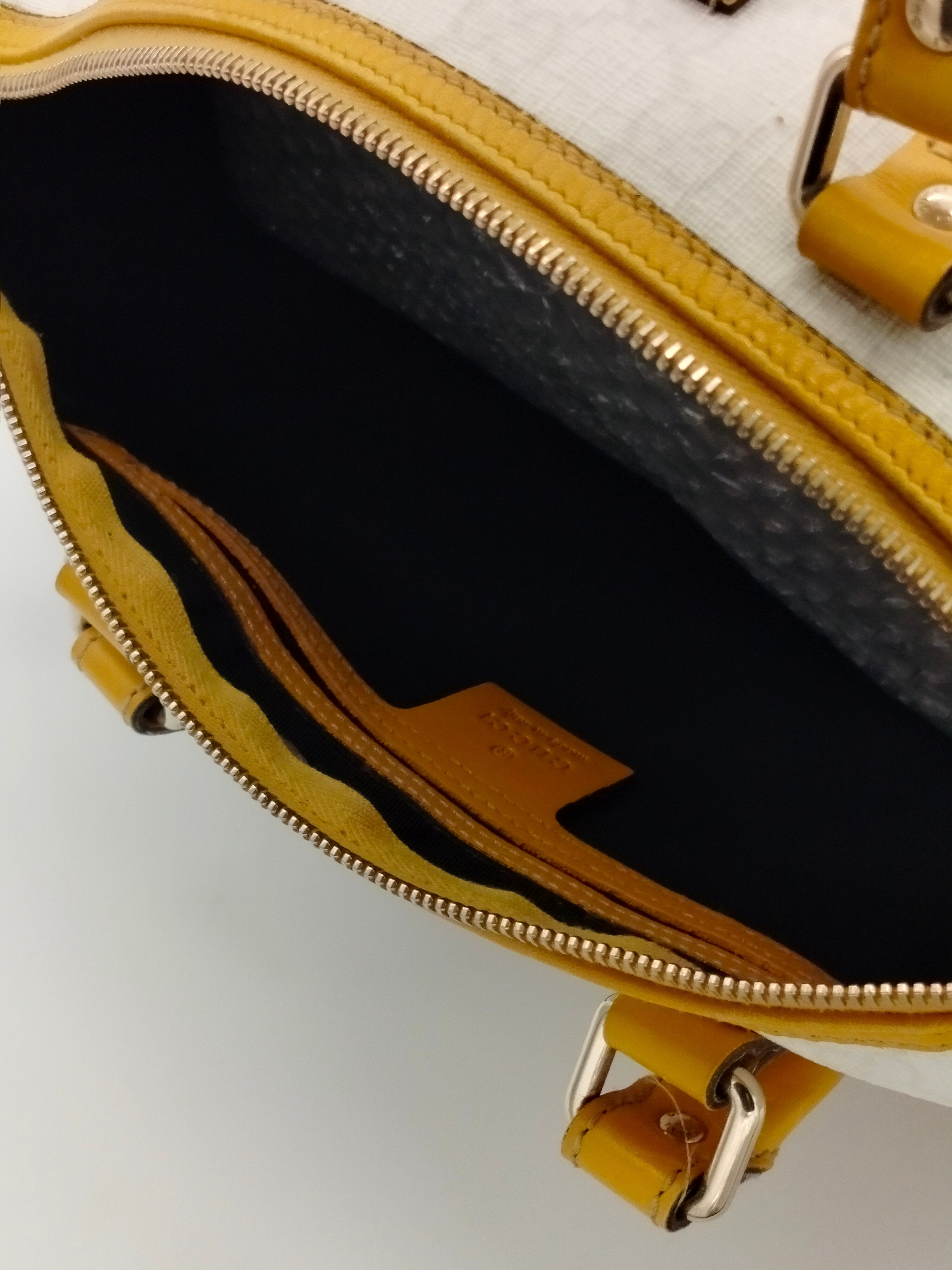 Gucci Ivory Monogram GG Joy Boston Bag Supreme - '00s