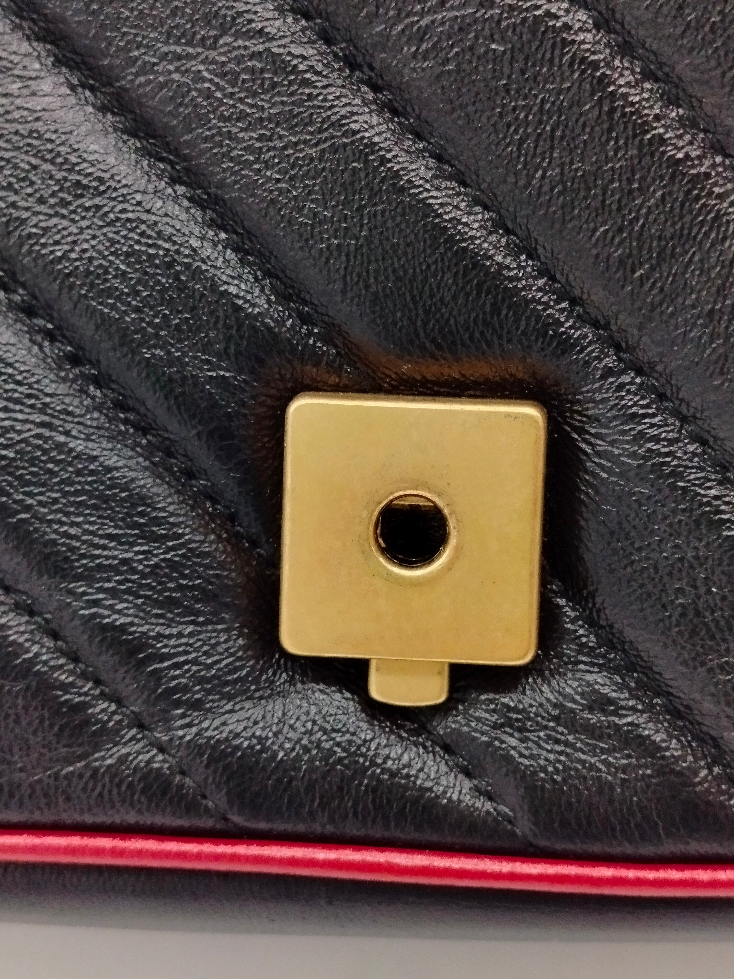 Gucci Marmont Shoulder Bag - '20s