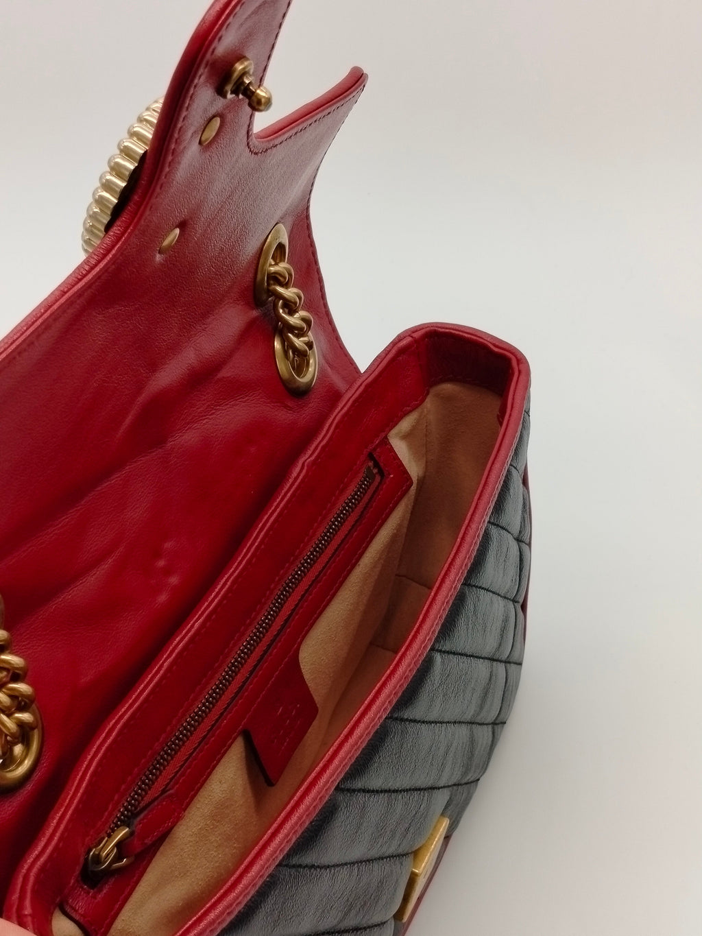 Gucci Marmont Shoulder Bag - '20s