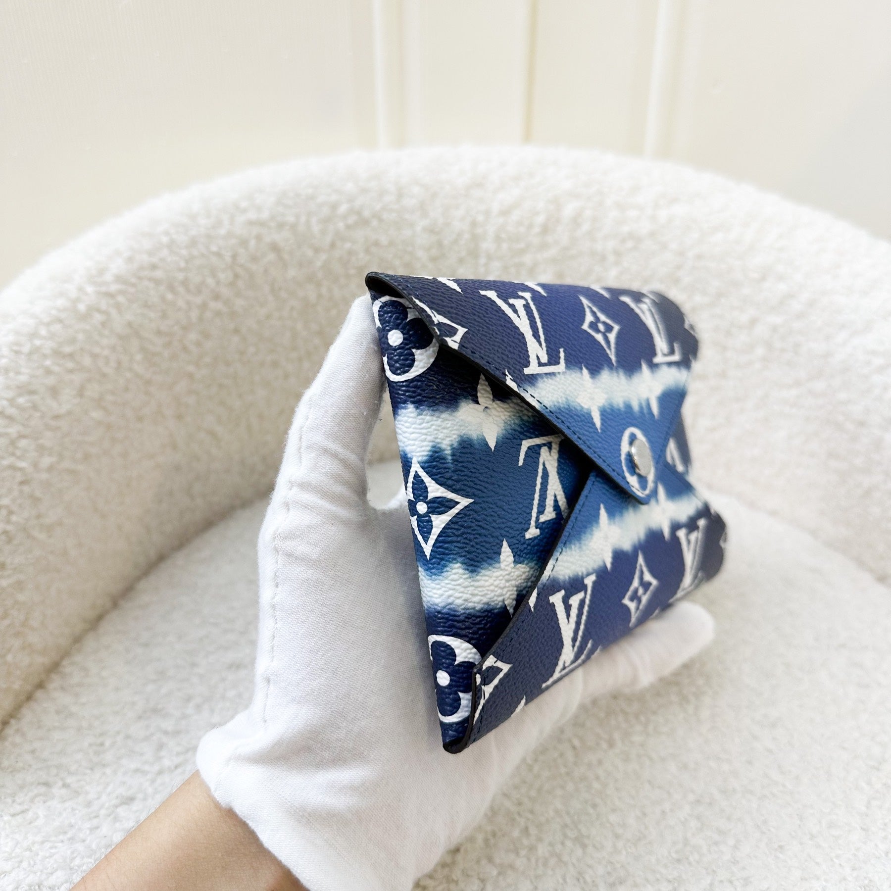 LV Kirigami Medium Pouch in Ombre Blue Monogram Canvas SHW
