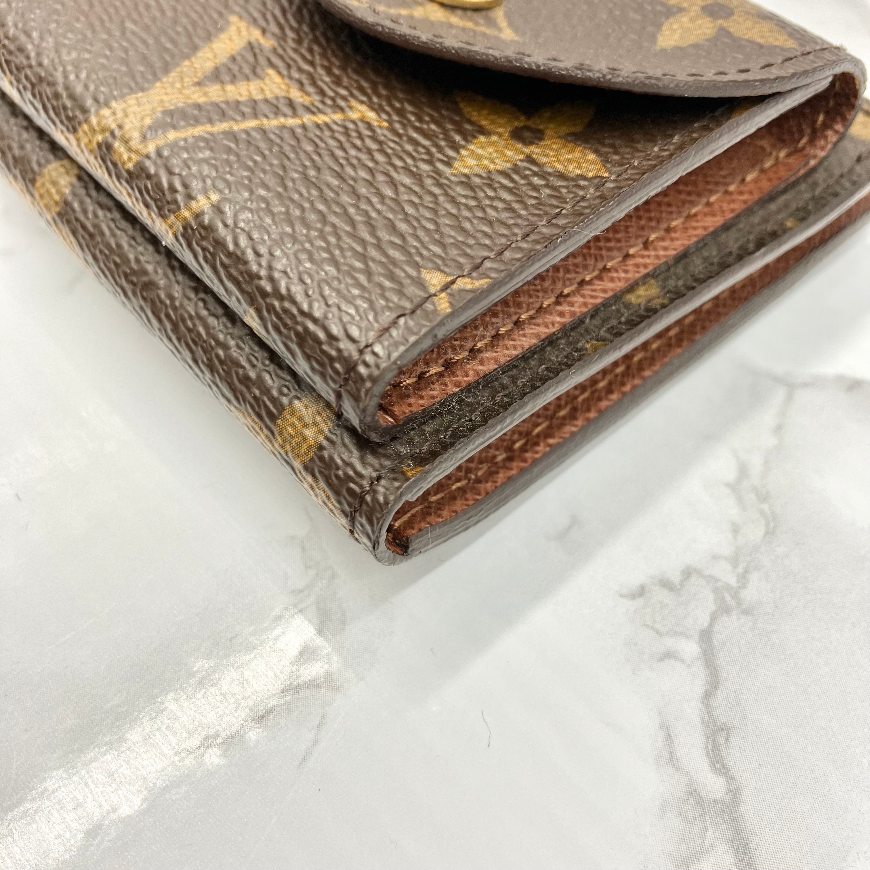 LOUIS VUITTON Monogram Santure Pochette Duo