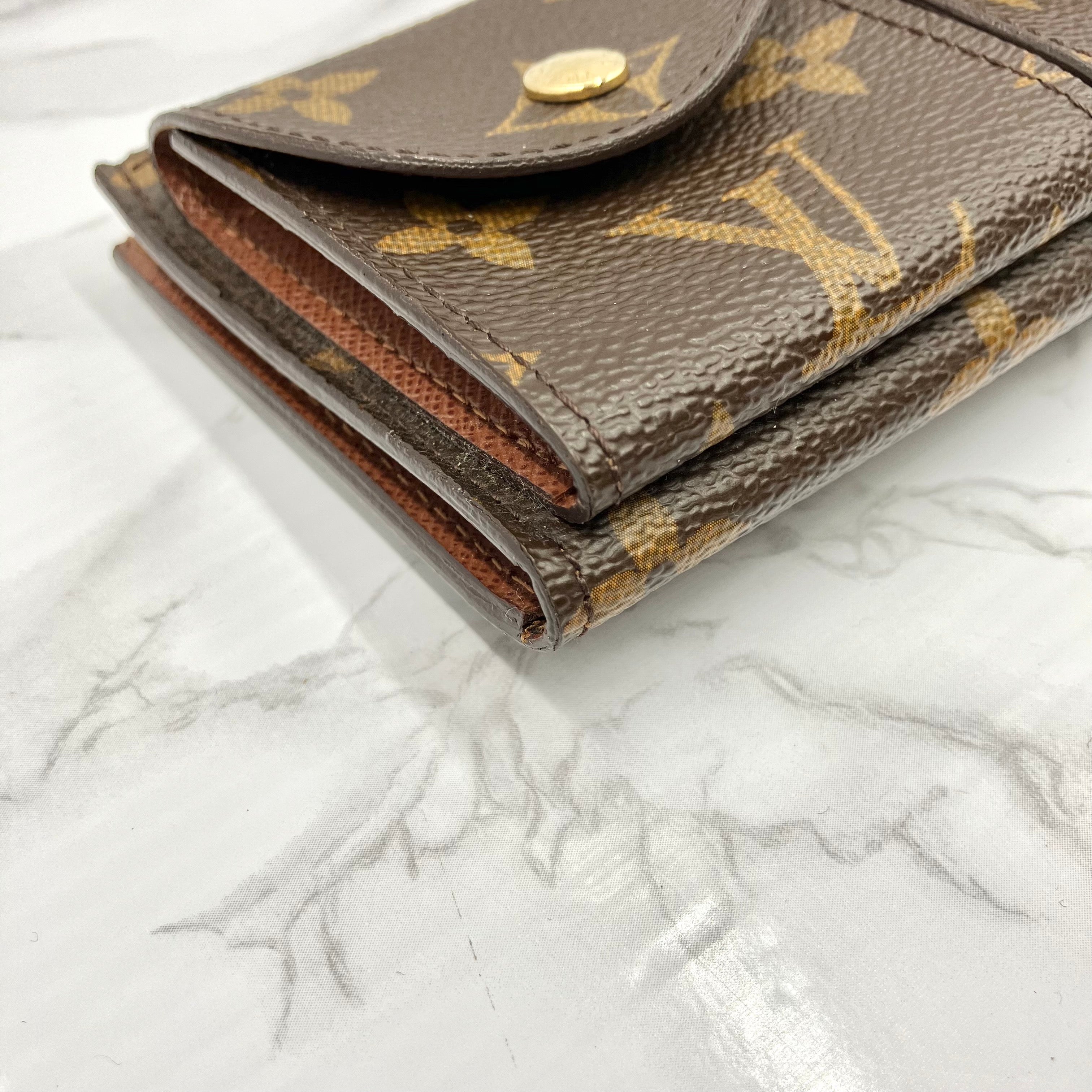 LOUIS VUITTON Monogram Santure Pochette Duo