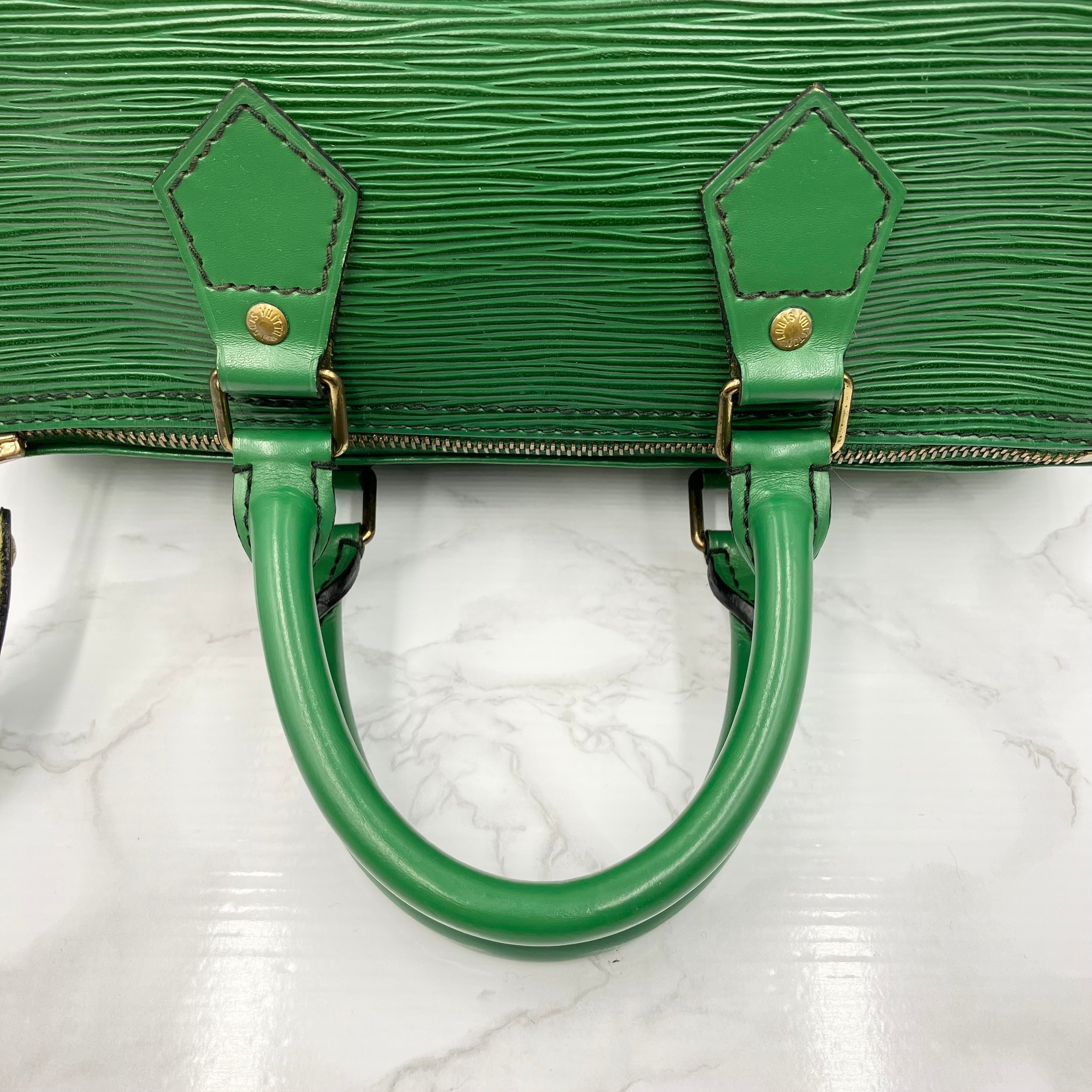 LOUIS VUITTON Epi Speedy 25