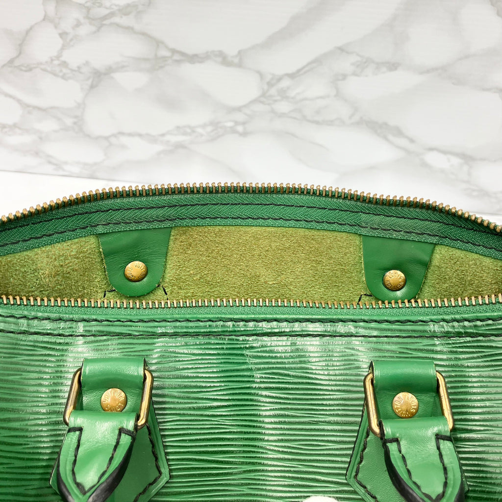 LOUIS VUITTON Epi Speedy 25