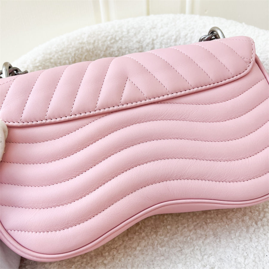 LV Wave Chain Flap Bag in Pink Calfskin GHW