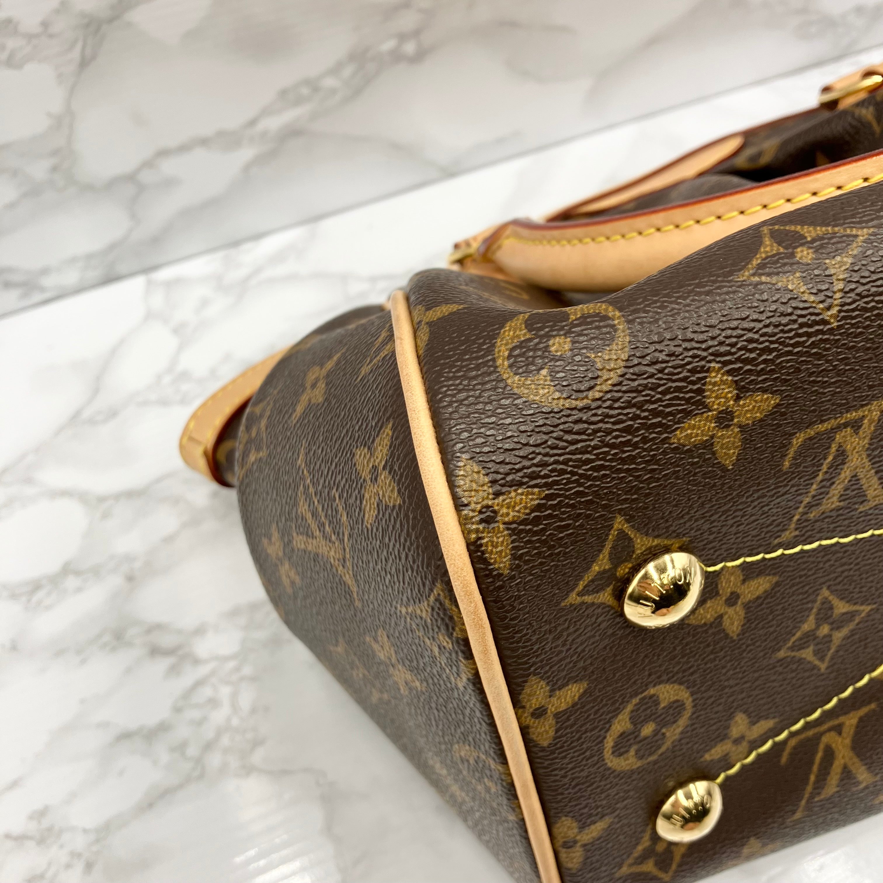LOUIS VUITTON Monogram Tivoli PM Handbag