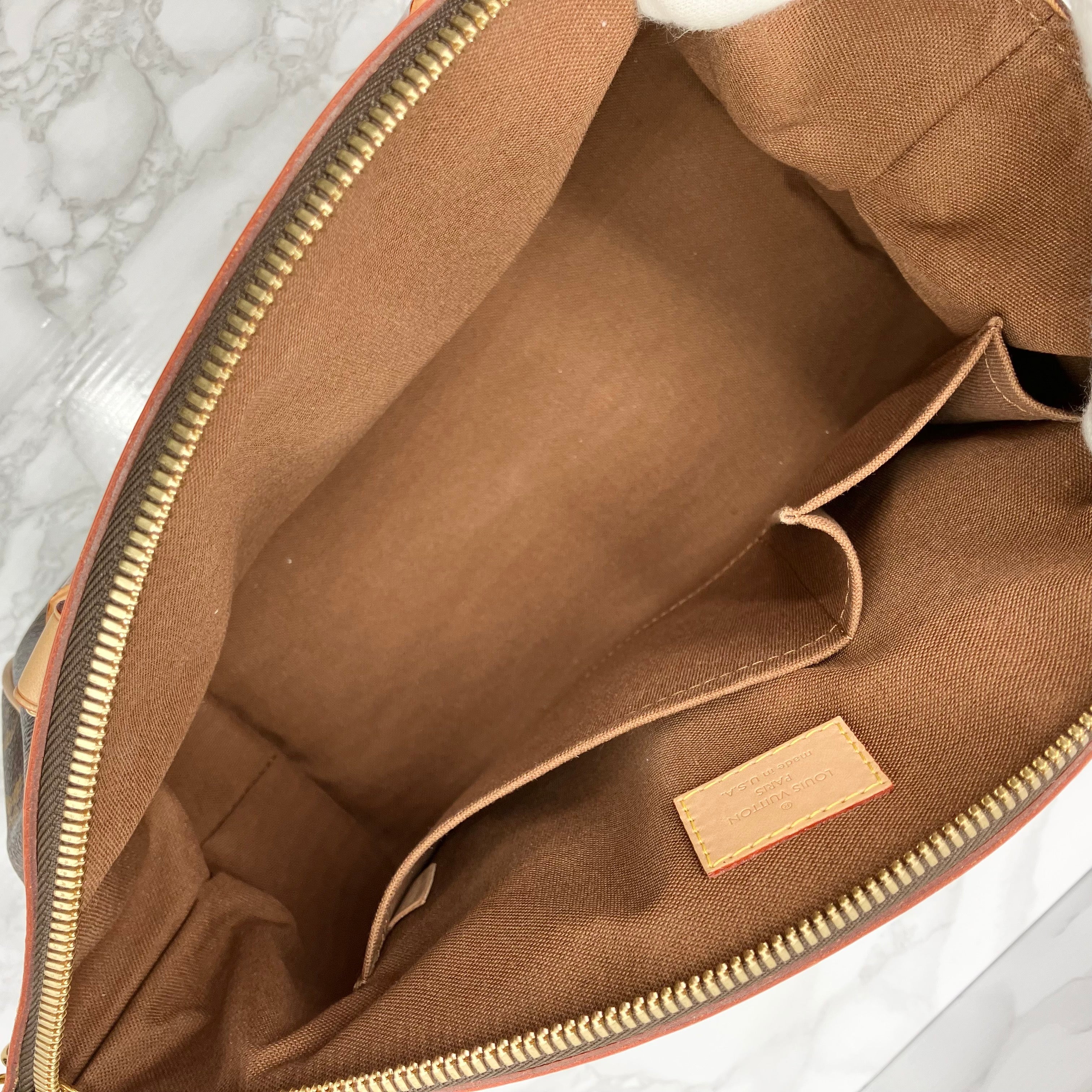 LOUIS VUITTON Monogram Tivoli PM Handbag