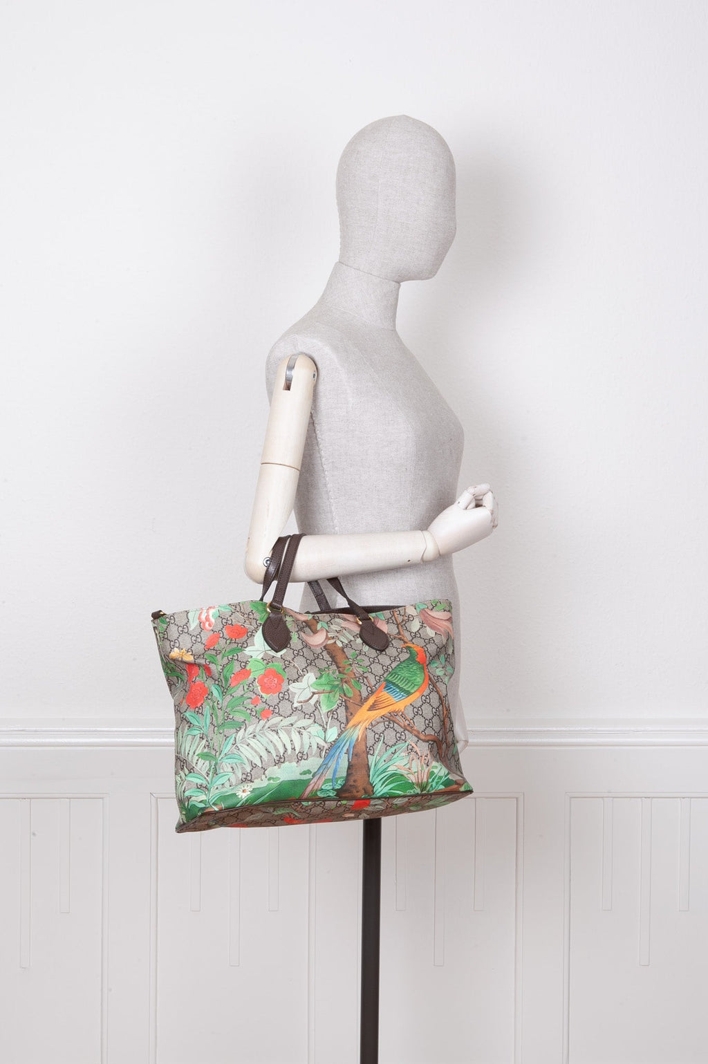 GUCCI Tian Print Tote
