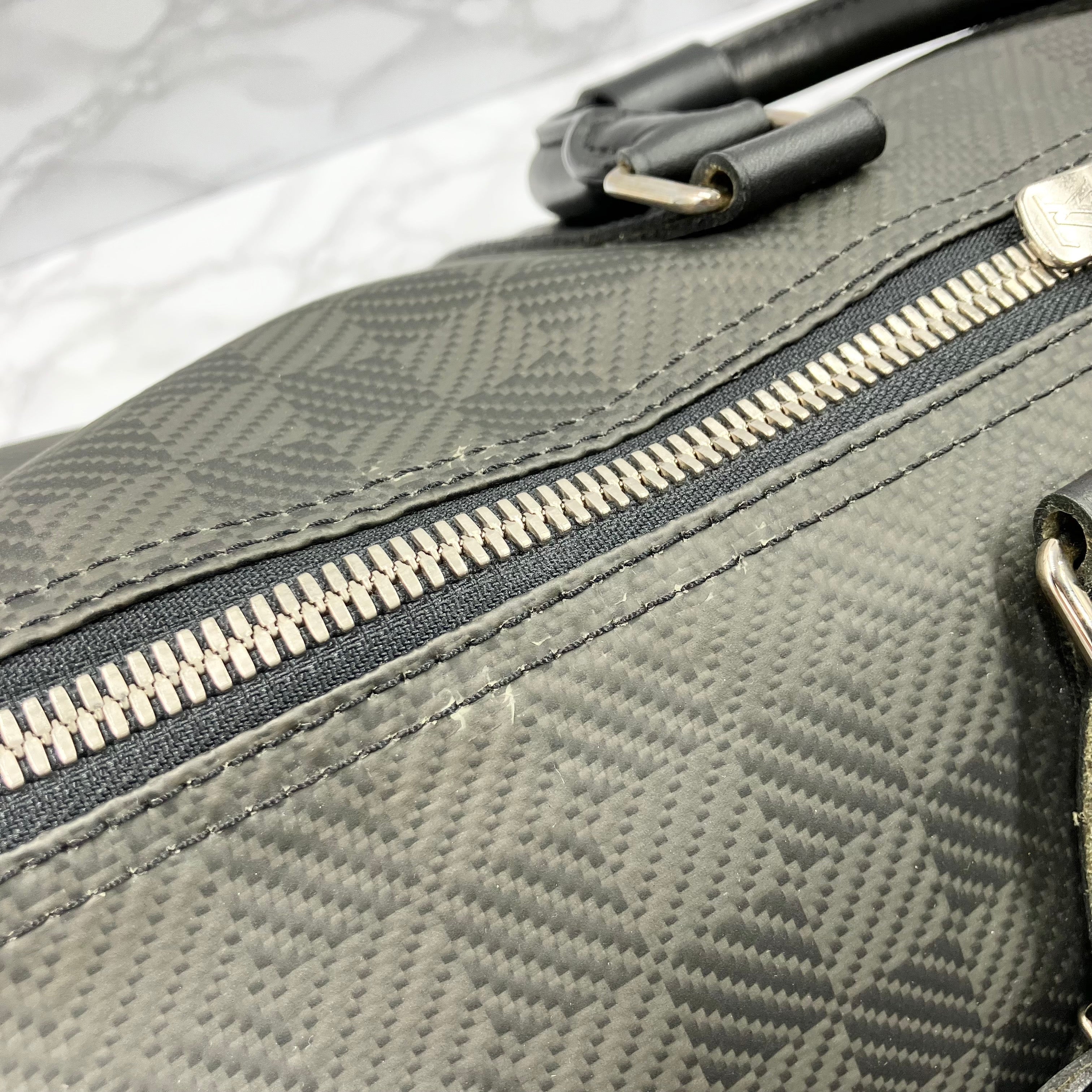 LOUIS VUITTON Keepall 45 Damier Carbon