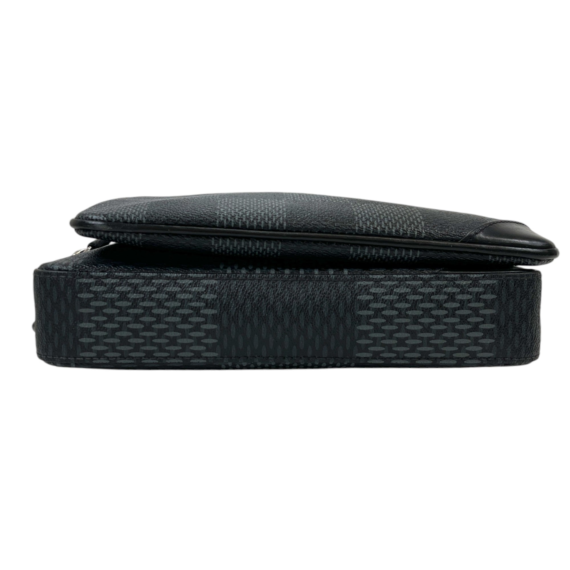 Men's Trio Messenger Damier Messenger Bag Black