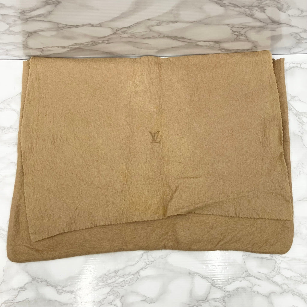 LOUIS VUITTON Monogram brois shoulder bag