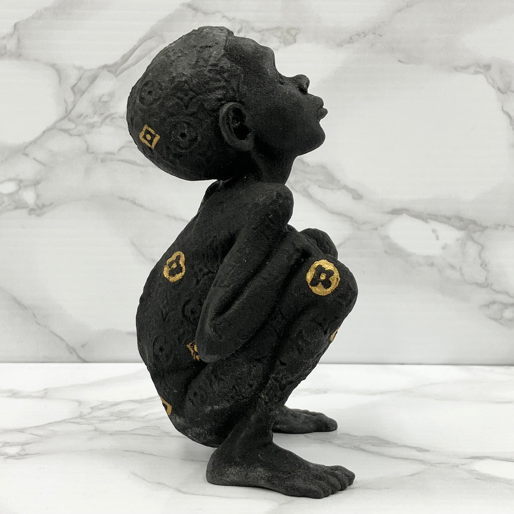 LOUIS VUITTON BEEJOIR Bronze statue, limited to 500 pieces worldwide